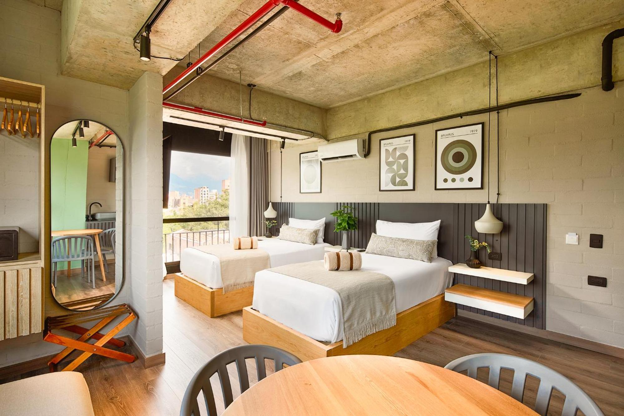 Urbit Social Lofts Hotel