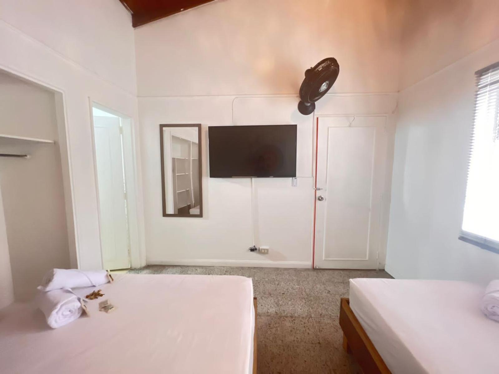 Emporium Boutique Guadalupe Laureles 3* Medellín