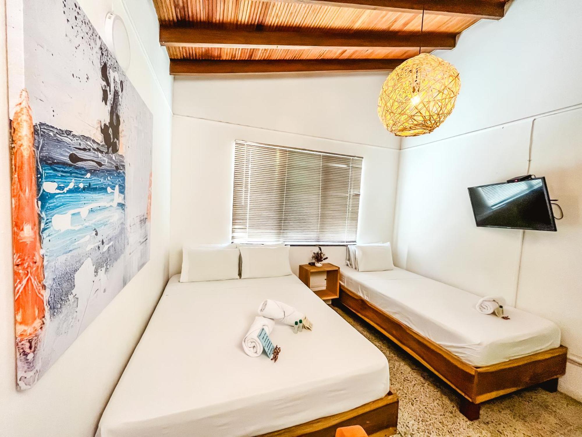 Emporium Boutique Guadalupe Laureles 3* Medellín