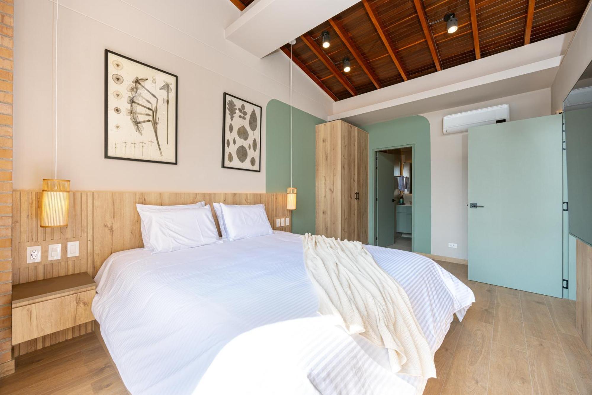 Stratasix Apartahotel Medellín