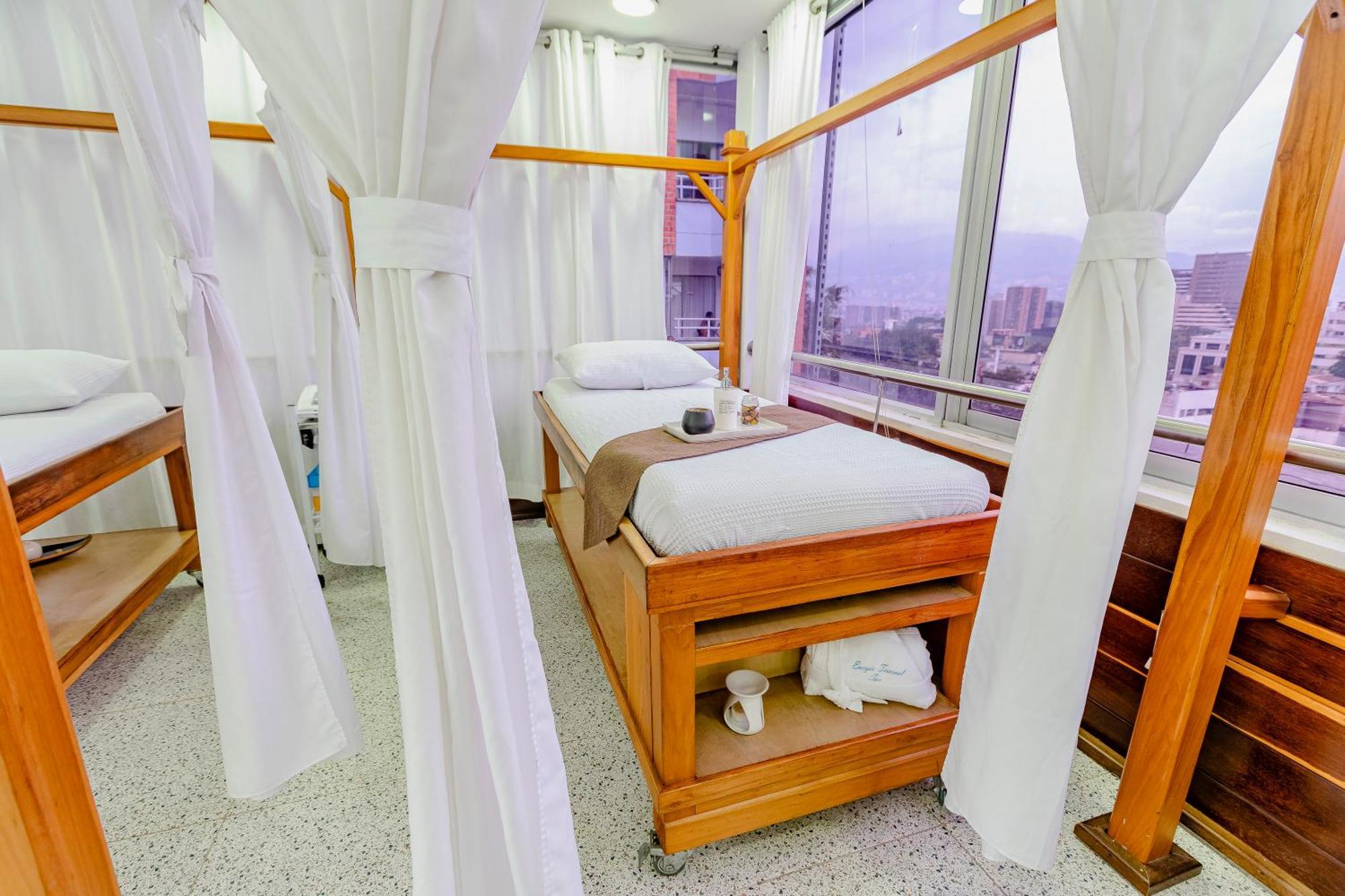 Hotel Du Parc 5*