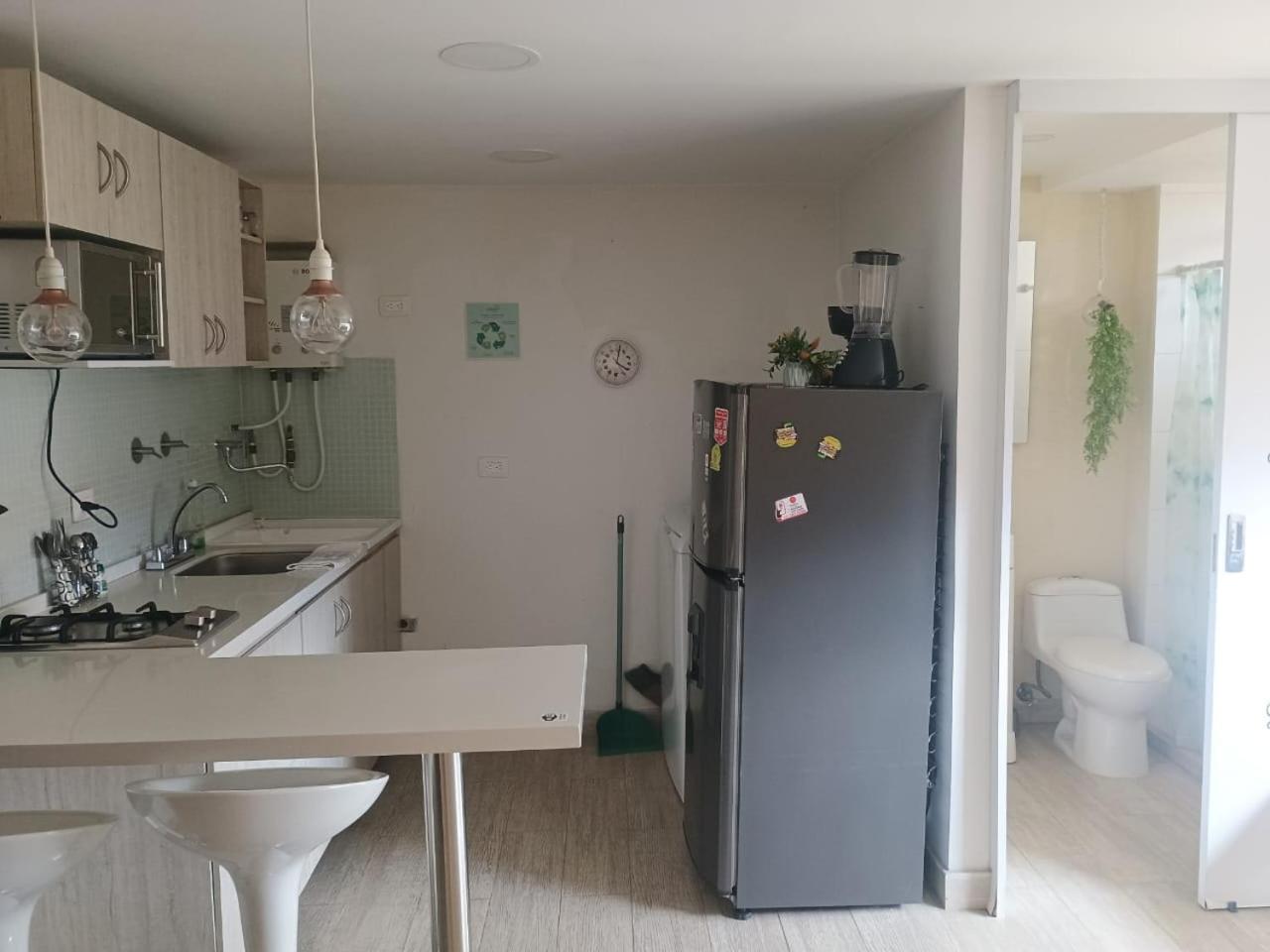 Apartamento 809 Apartasuite Poblado 1 Hasta 5 Personas *
