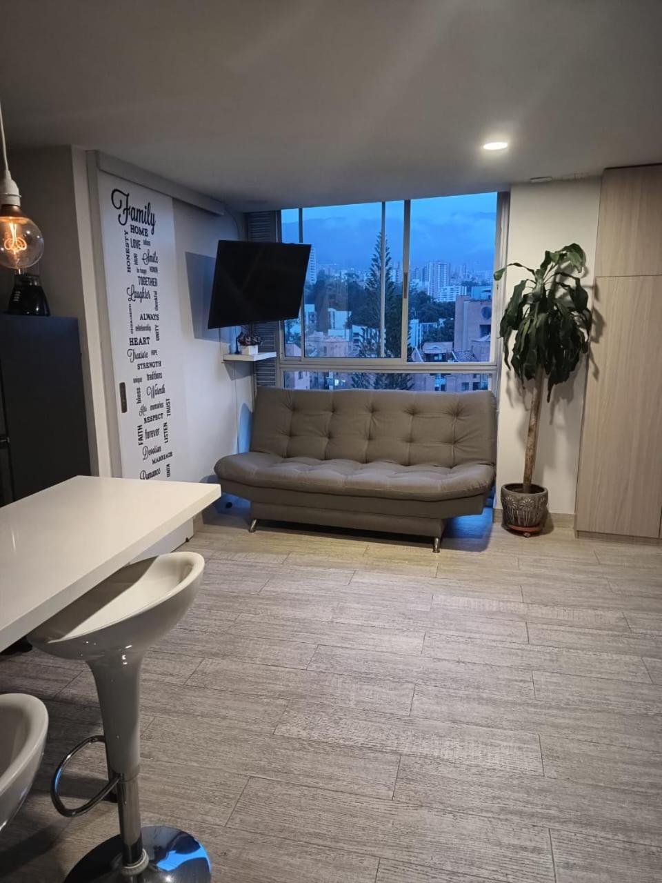 Apartamento 809 Apartasuite Poblado 1 Hasta 5 Personas Medellín