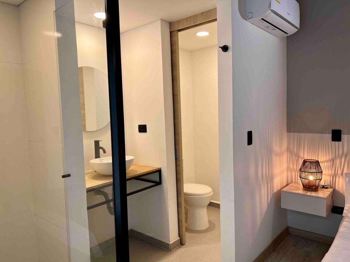 Nowa Bora Bora - Huge Jacuzzi, Rooftop & Ac In Provenza Apartamento