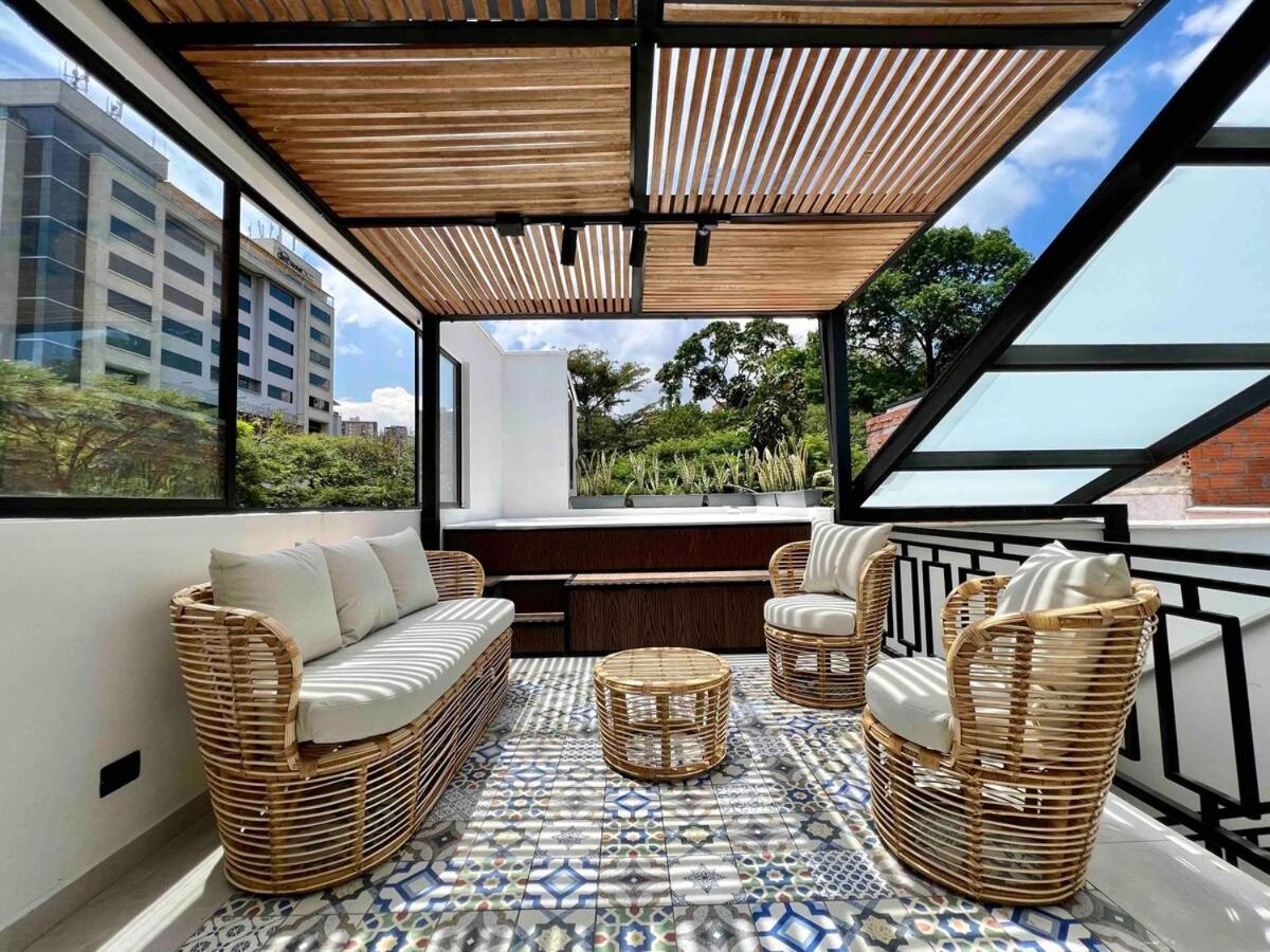 Nowa Bora Bora - Huge Jacuzzi, Rooftop & Ac In Provenza * Medellín