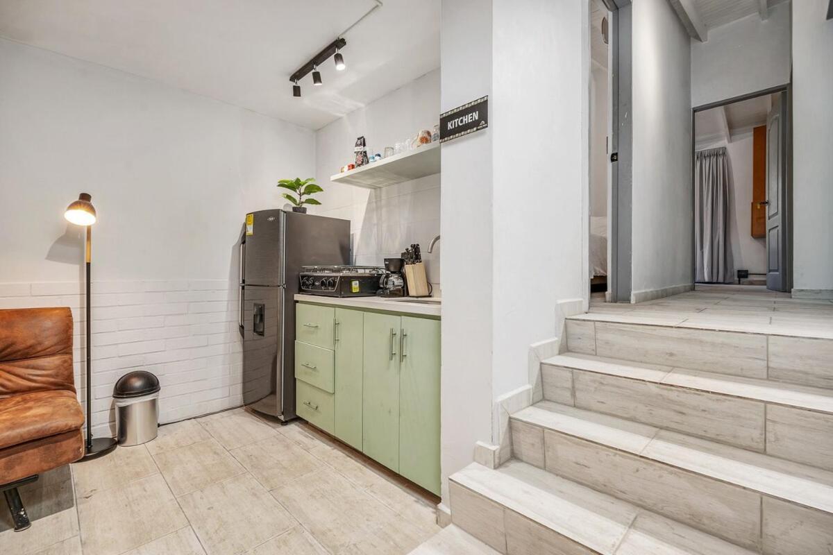 Apartamento Nowa Gaira Provenza Walkable Area, Ac & Balcony Facing Karolg Club Medellín