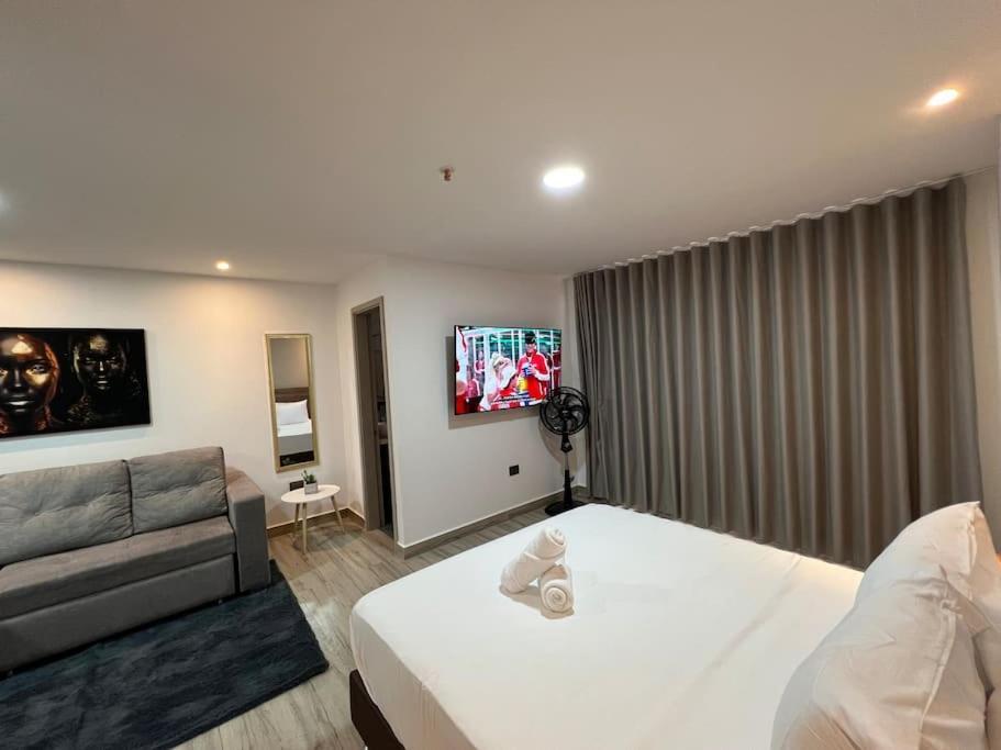 Torre Zurich Luxury Medellín