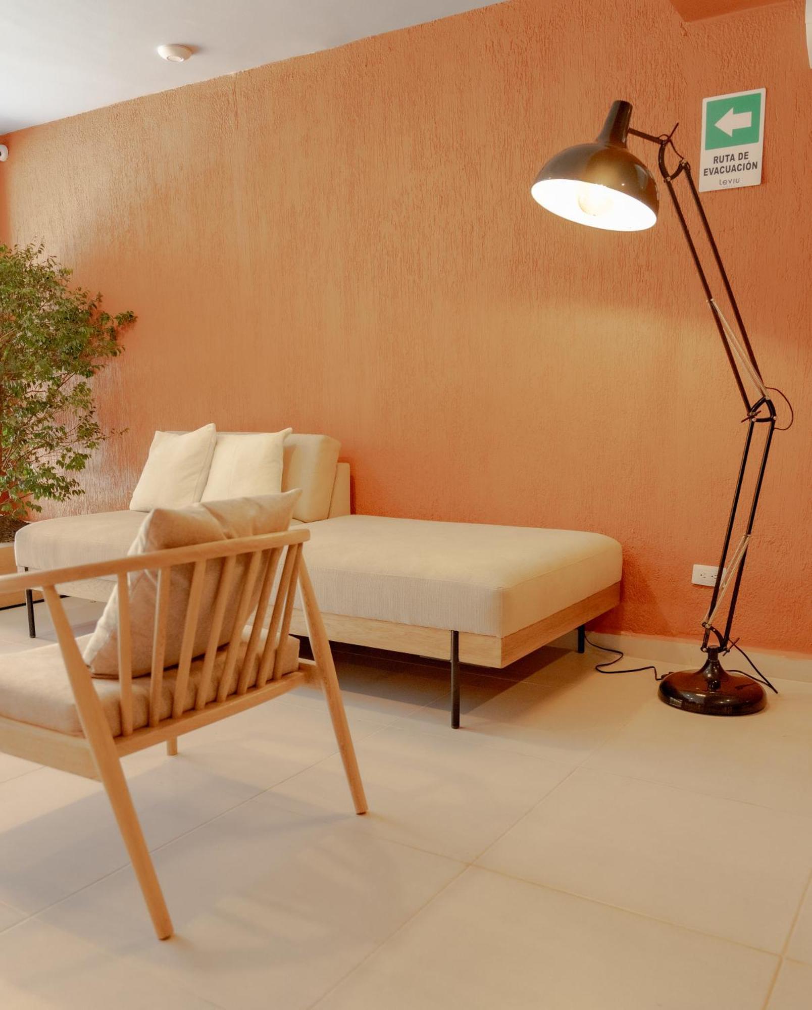 Hotel Leviu By Bernalo 4*