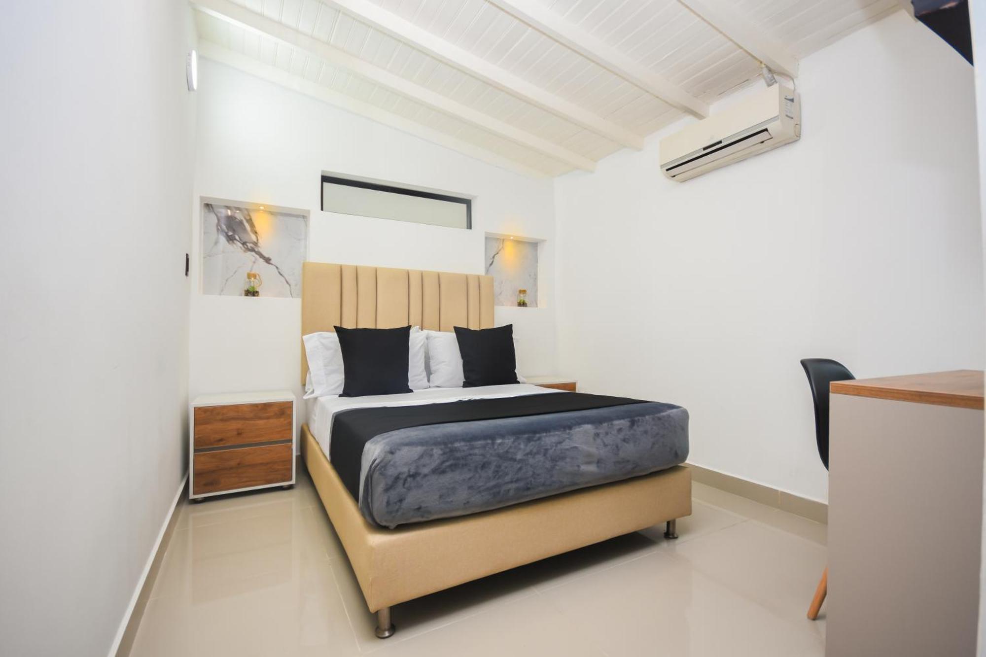 Naiot Boutique Hotel