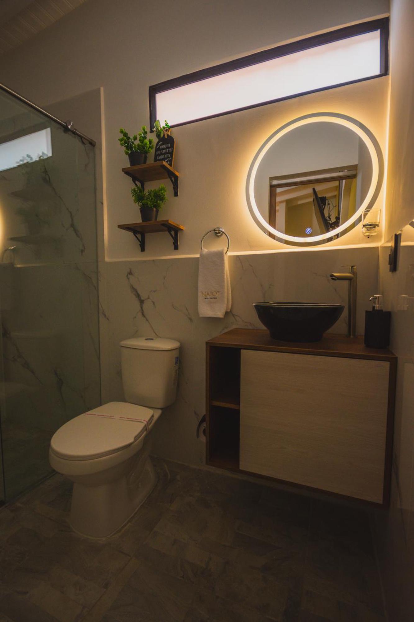 Naiot Boutique Hotel 4*