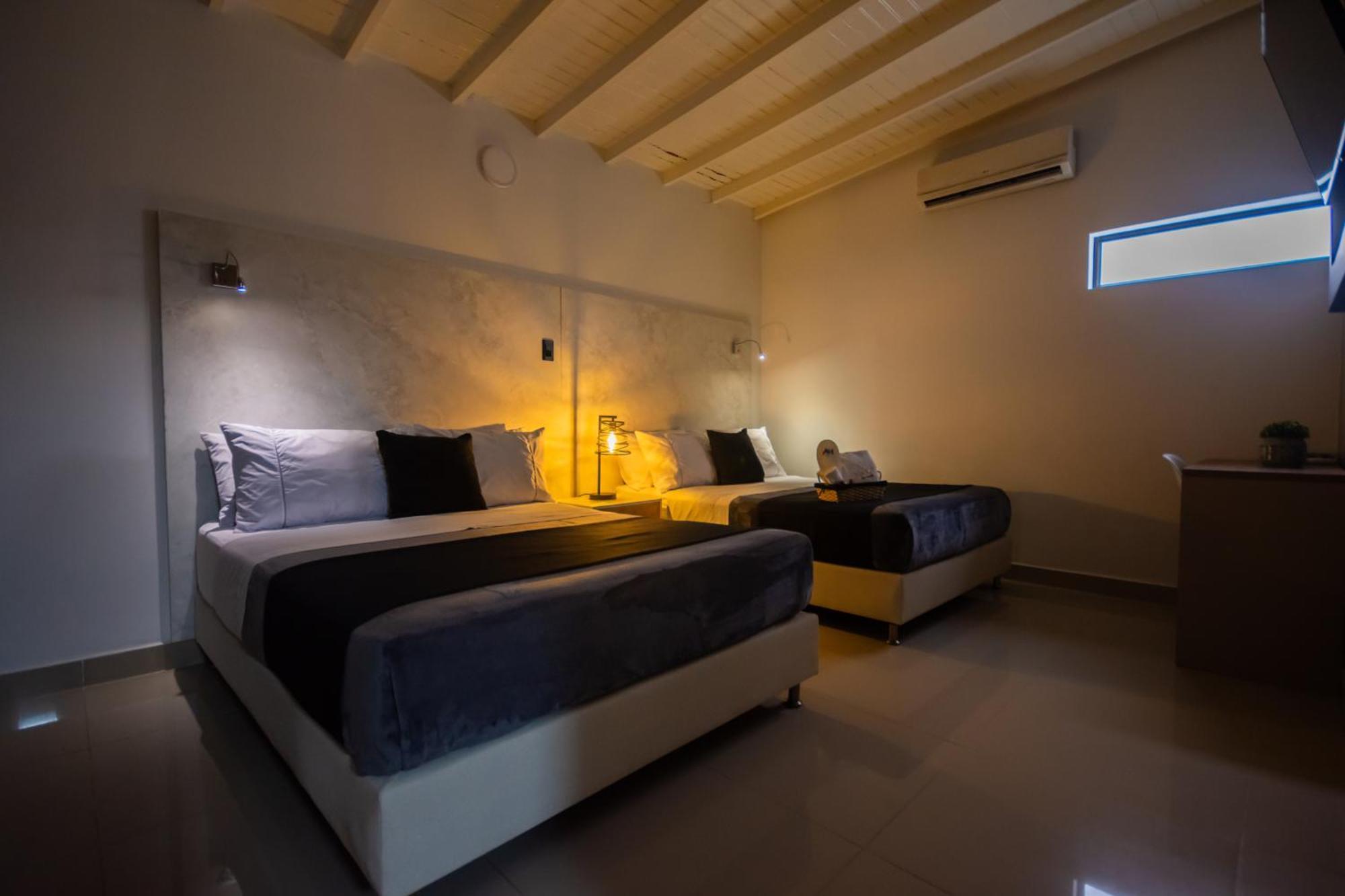 Naiot Boutique Hotel 4*