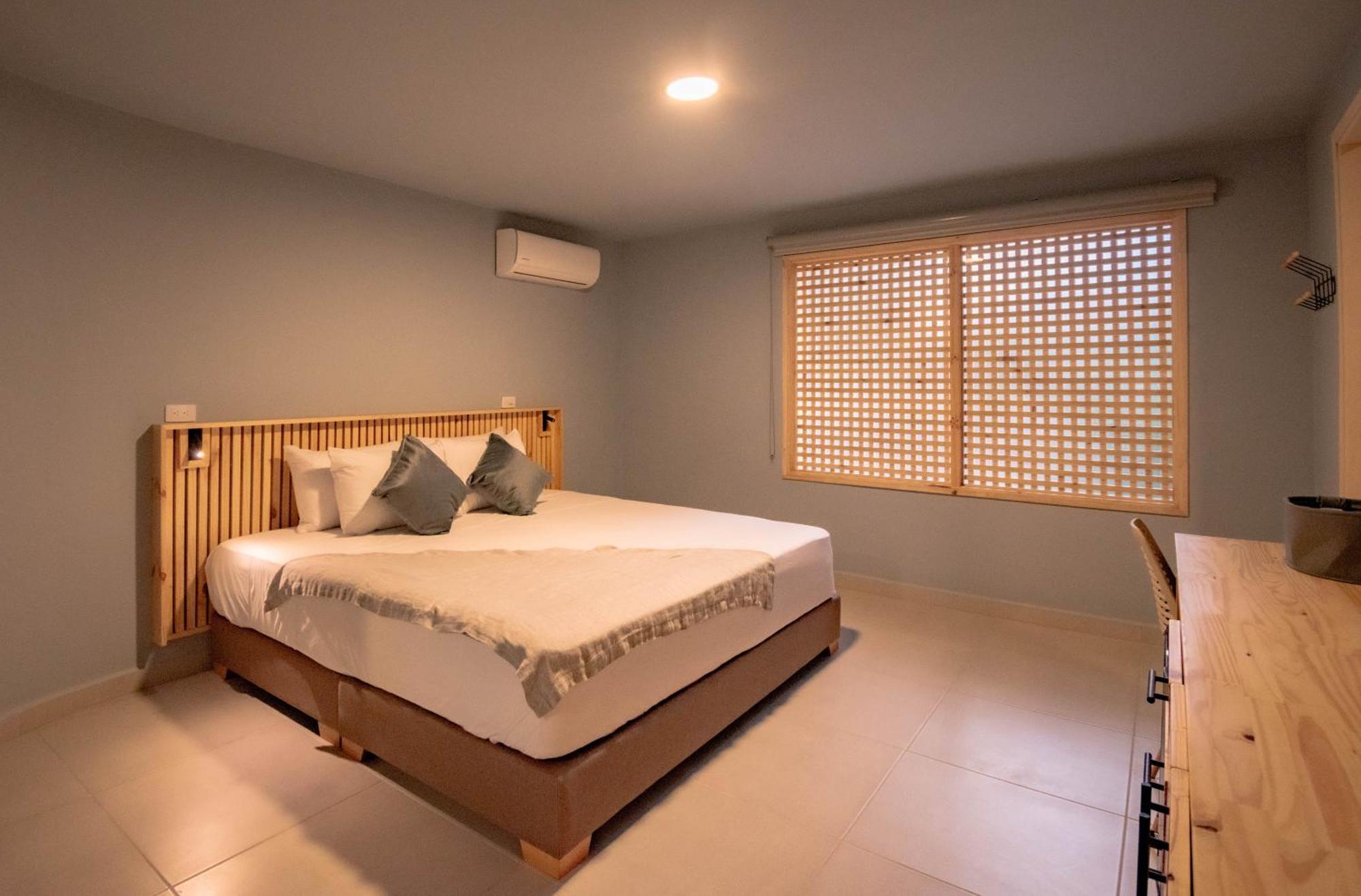 Hotel Leviu By Bernalo 4*