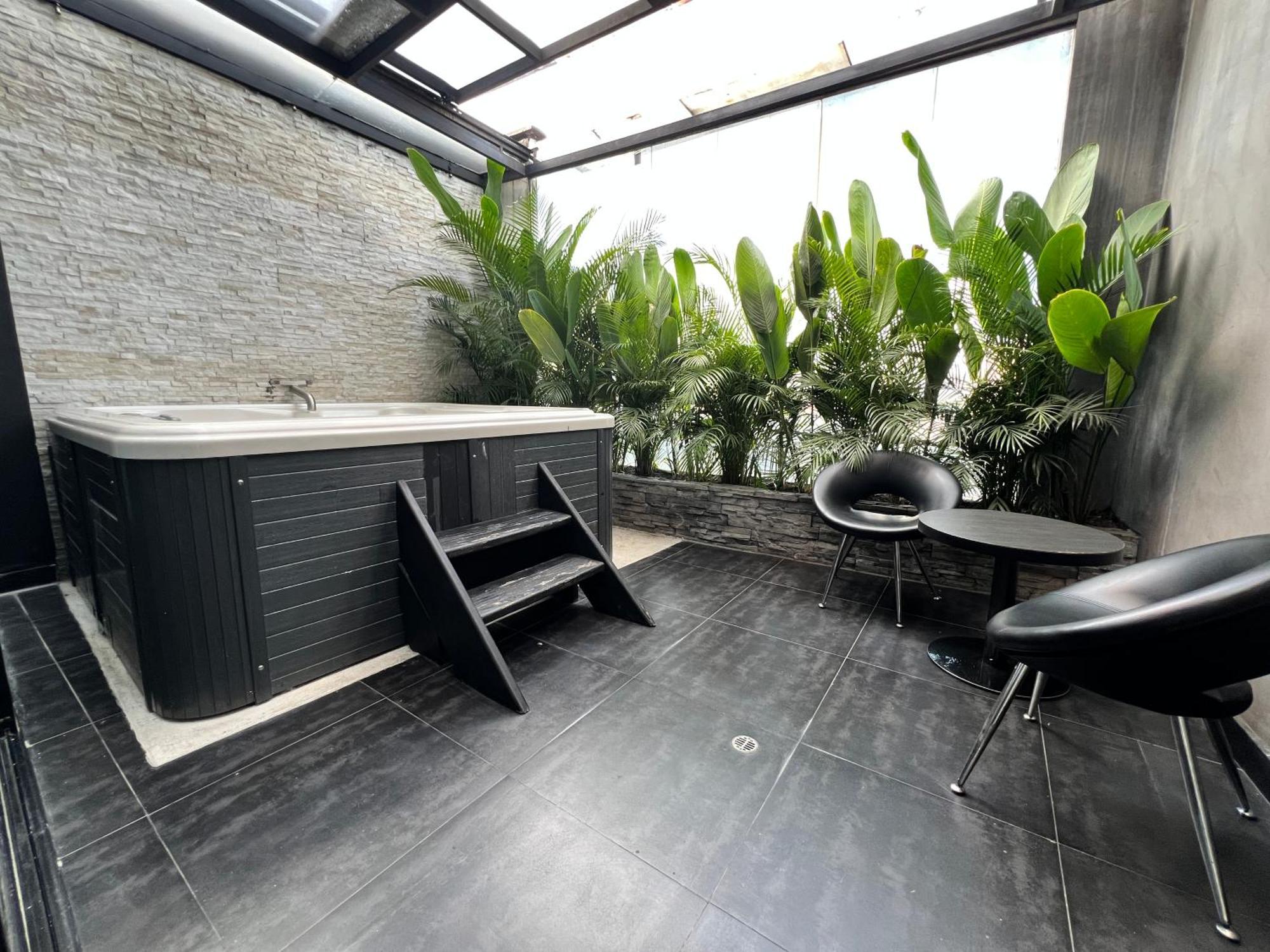 Hotel 47 Center 3*