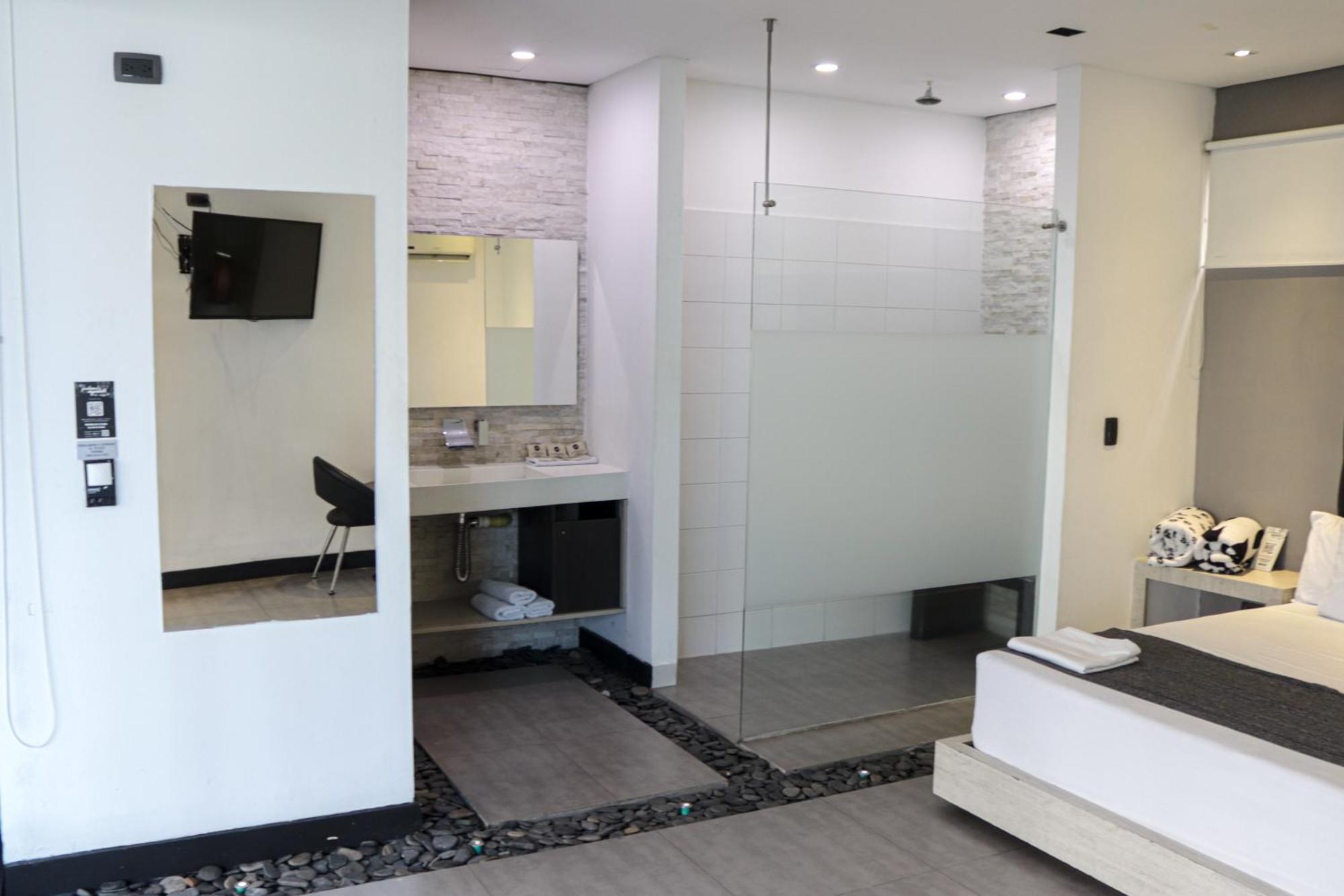 Hotel 47 Center 3*