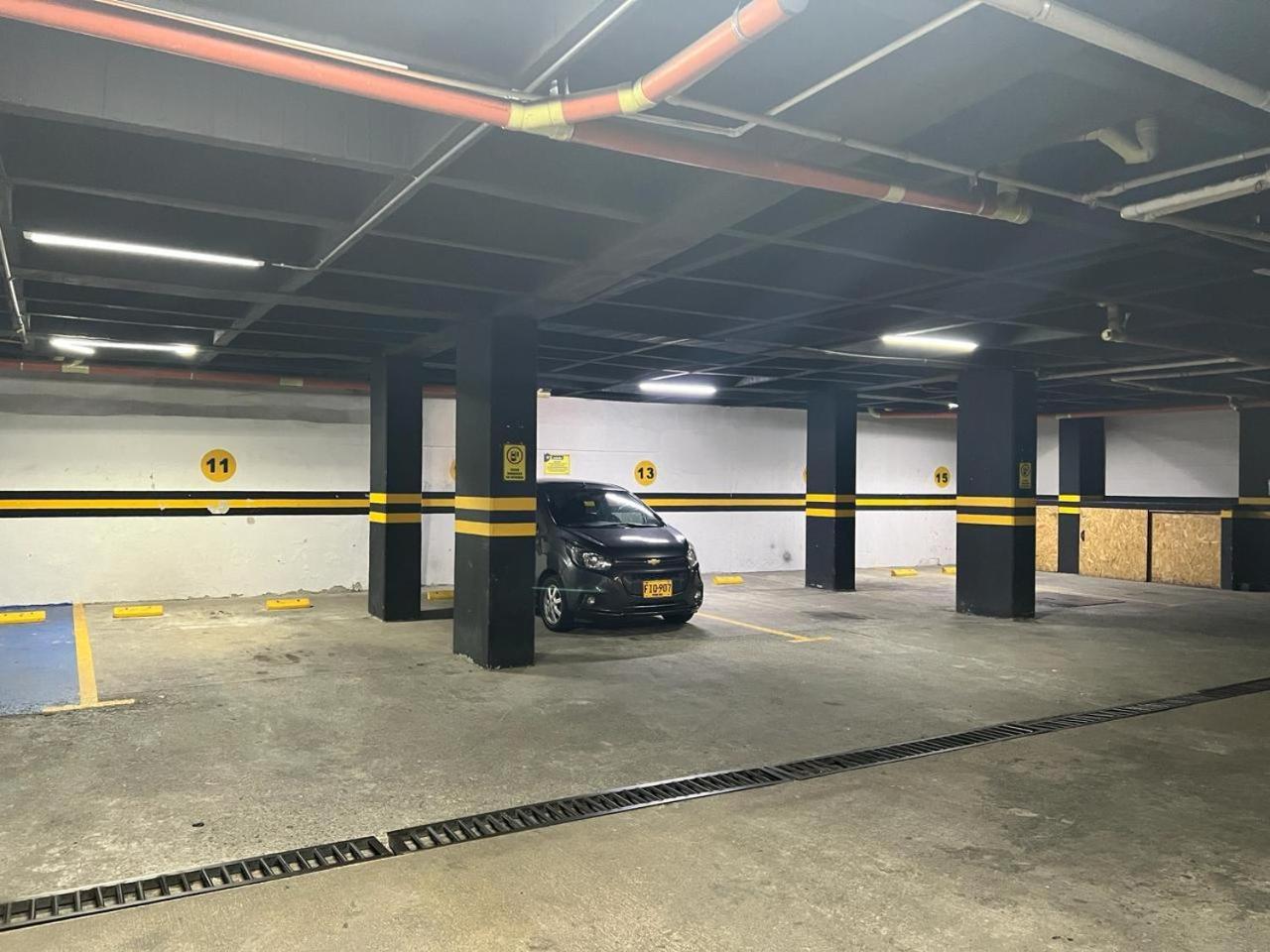 47 Center 3*