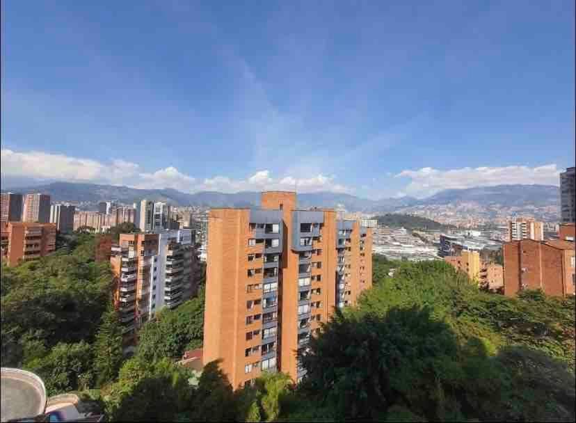 El Poblado, 5 Min From Provenza Medellín