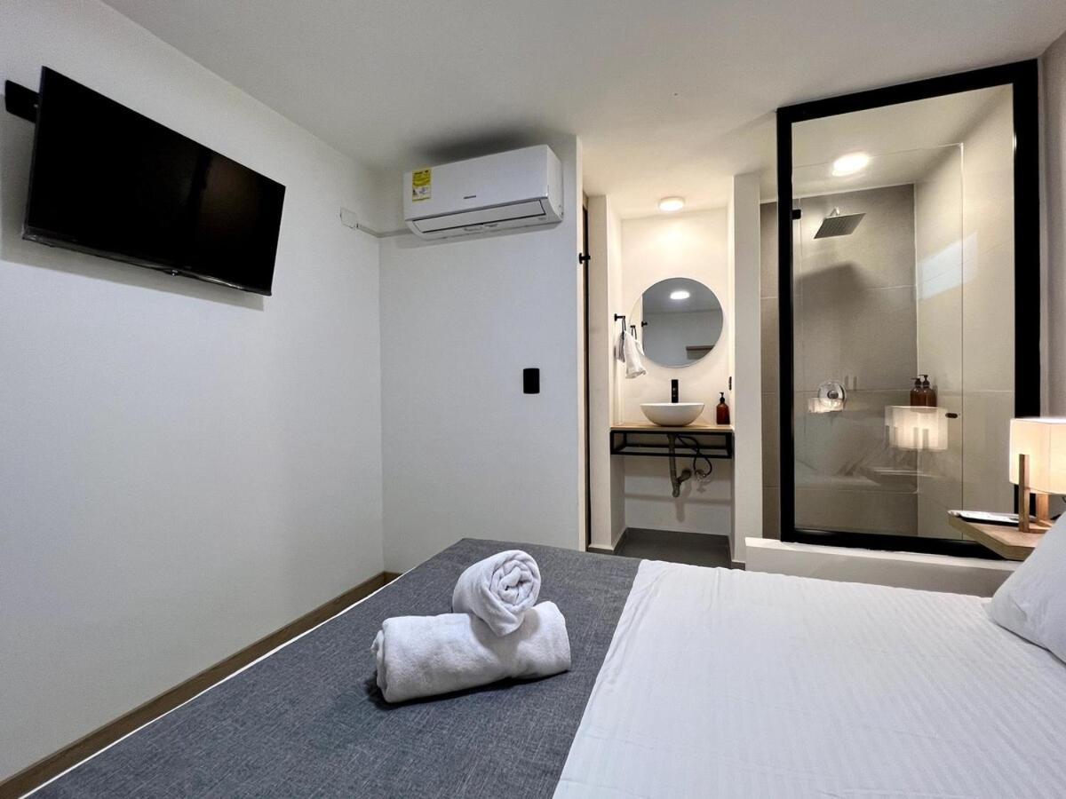 Apartamento Nowa Fiji - Jacuzzi & Outdoor Lounge In Provenza