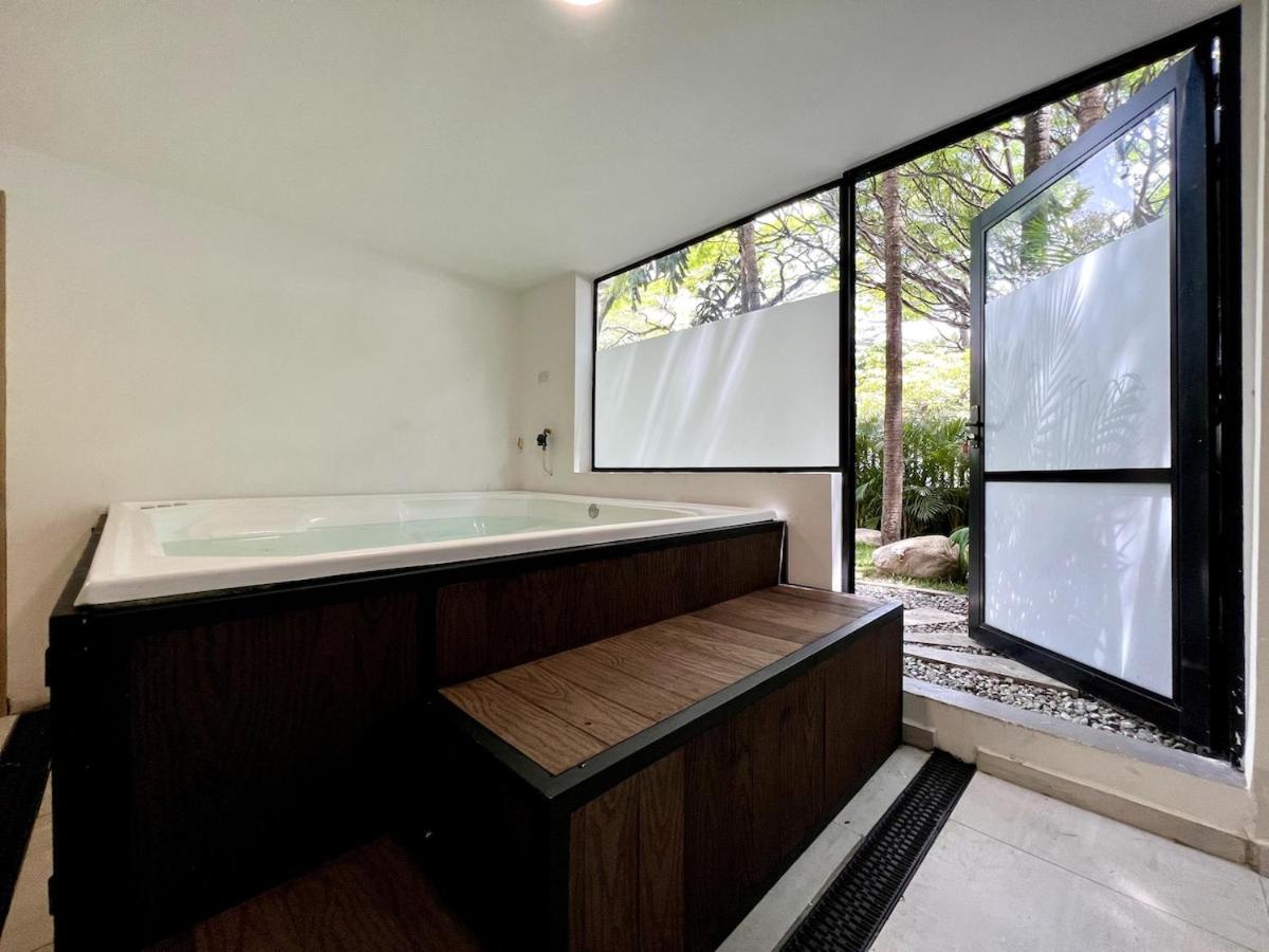 Nowa Fiji - Jacuzzi & Outdoor Lounge In Provenza Apartamento *
