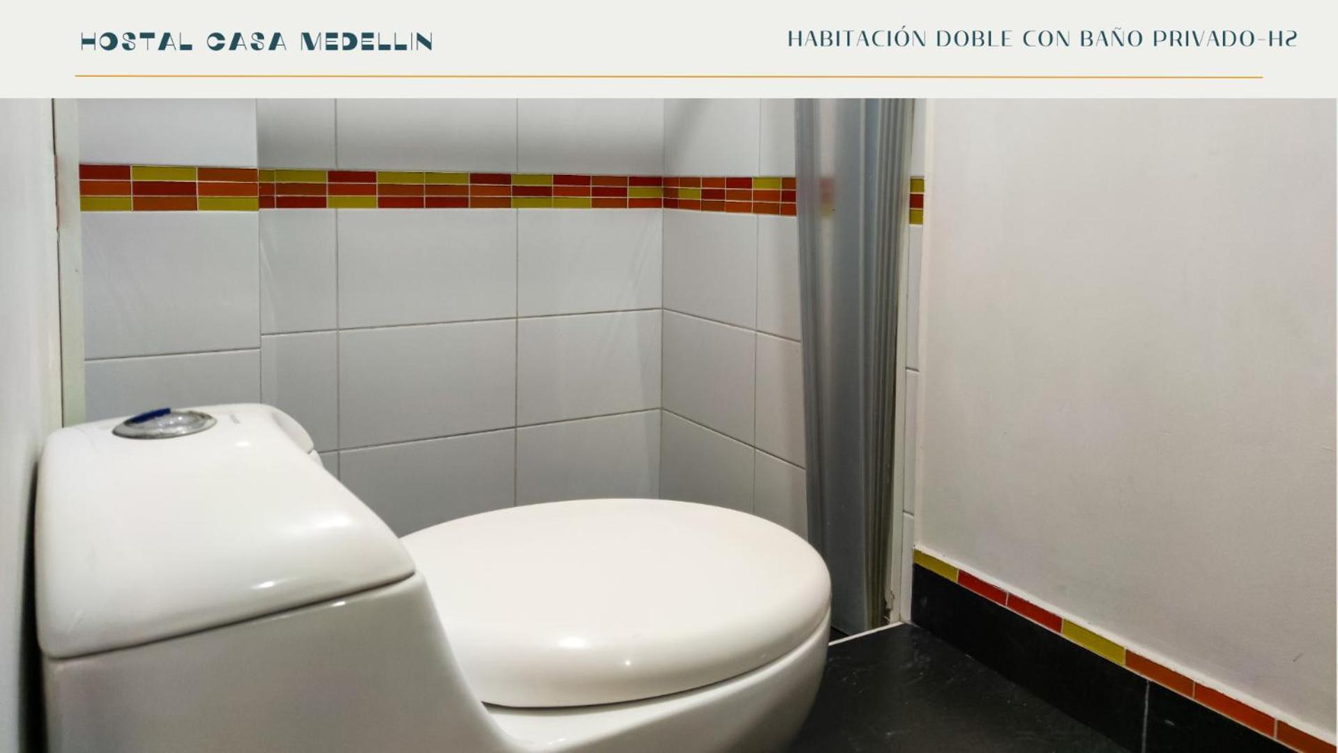 Pensión Hostal Casa Medellin