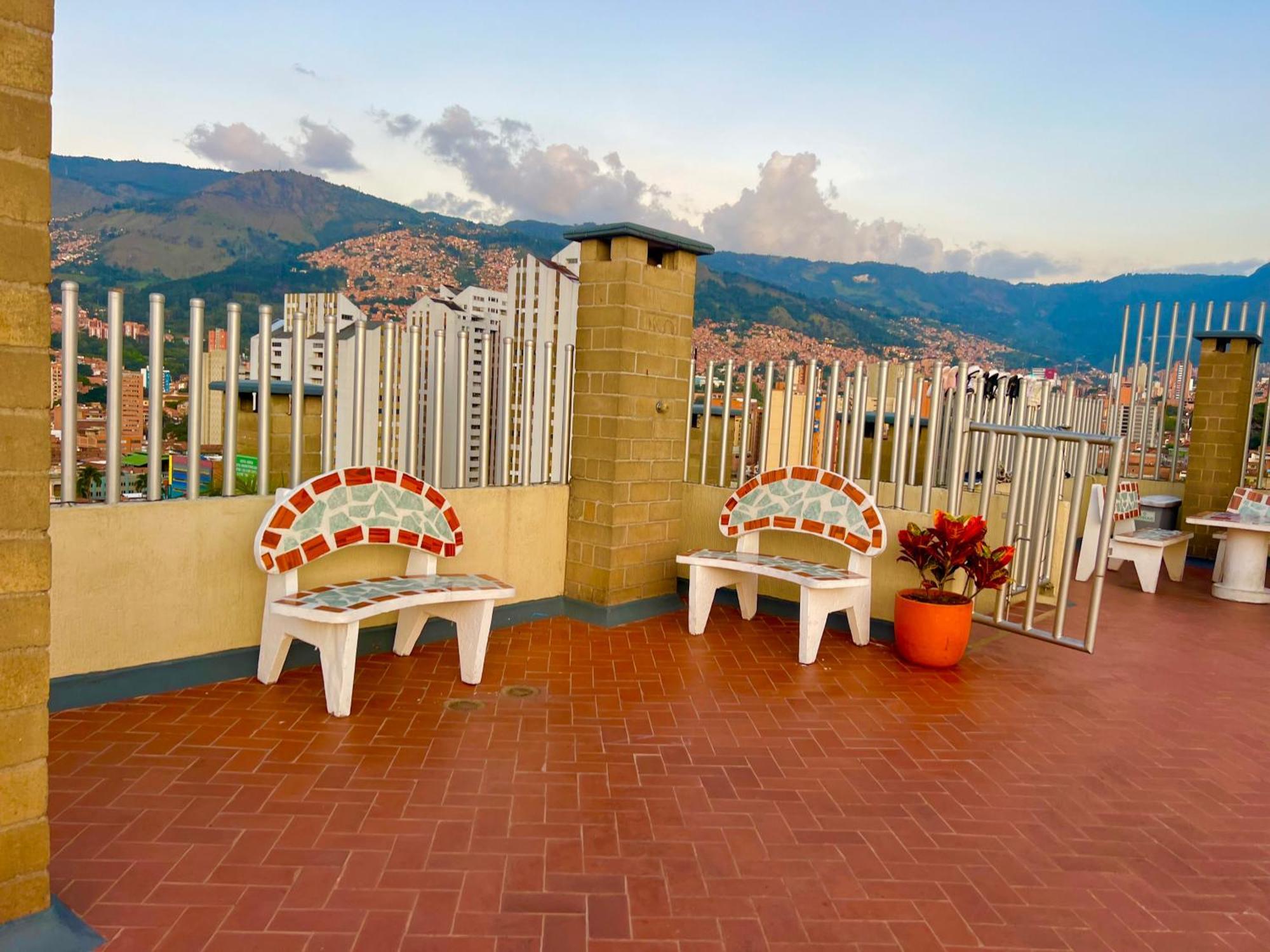 Apartamento Amoblado En Medellin!!! *