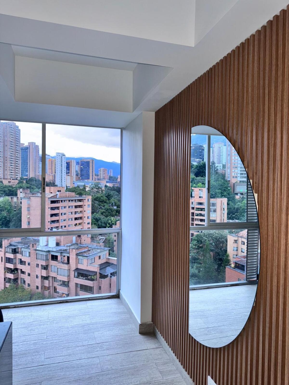 Apartamento Apto De Lujo Poblado Medellín