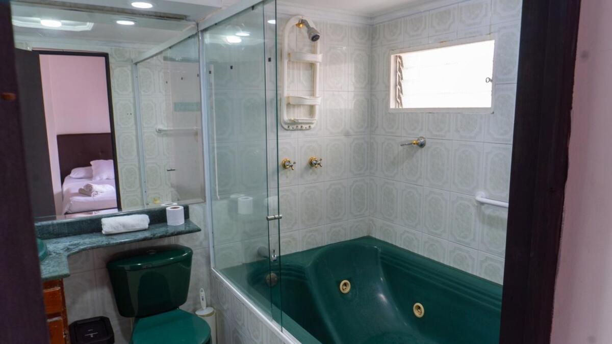 Apartamento Cerca A Estadio Con Balcon Y 5 Medellín