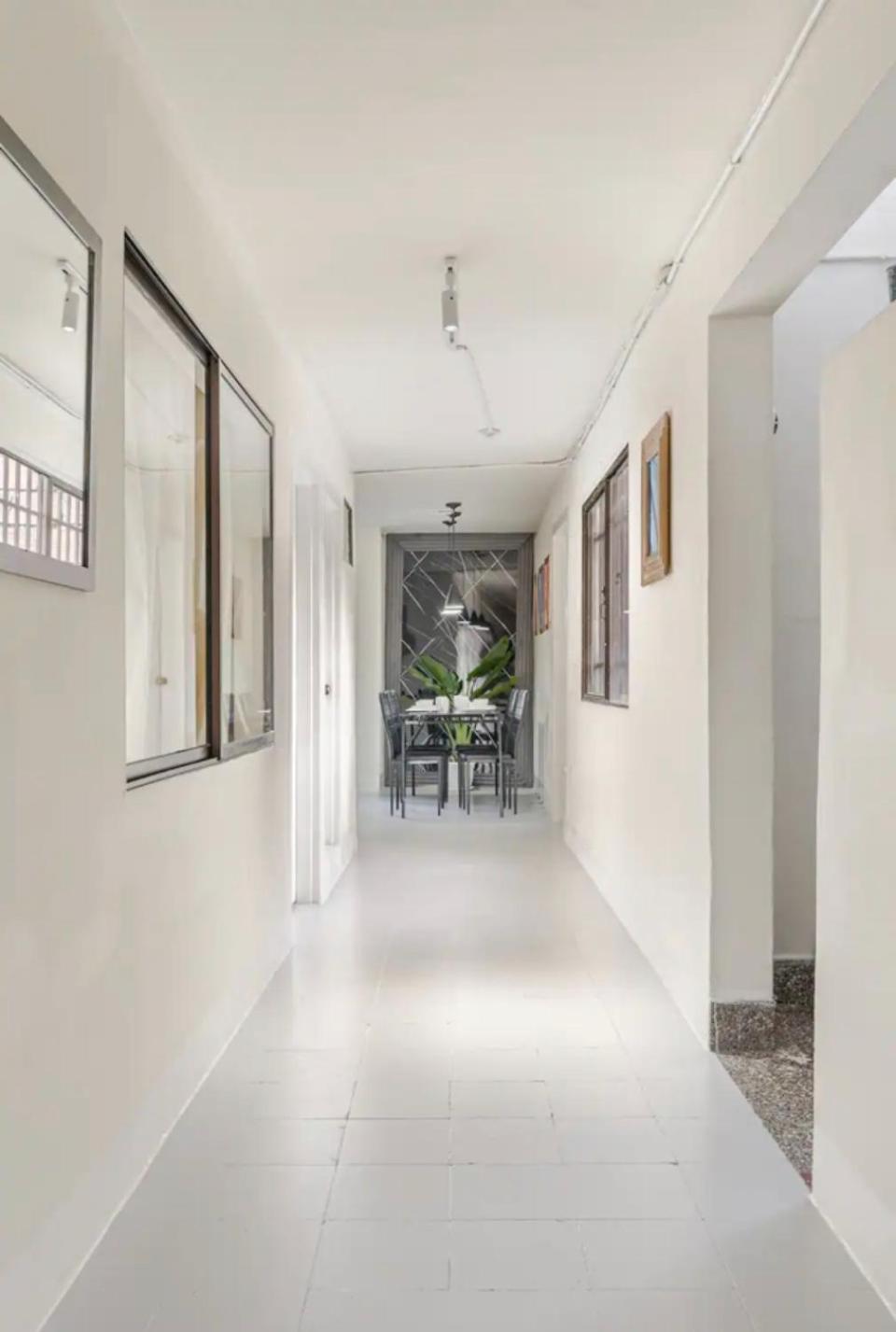 Apartamento El Poblado 4 Bedroom 3 Bathroom Private Terrace *