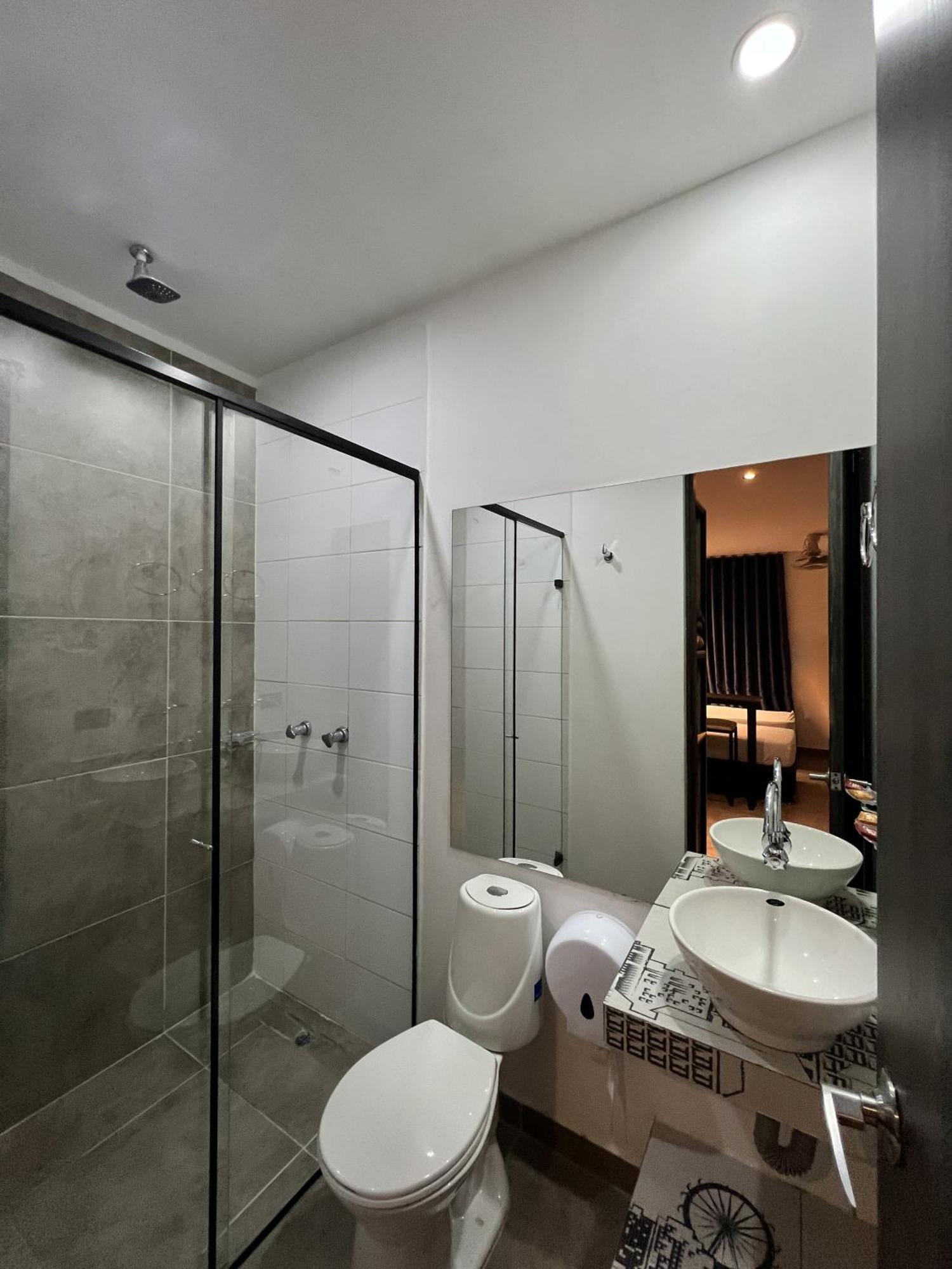 Hotel App Mde 3*