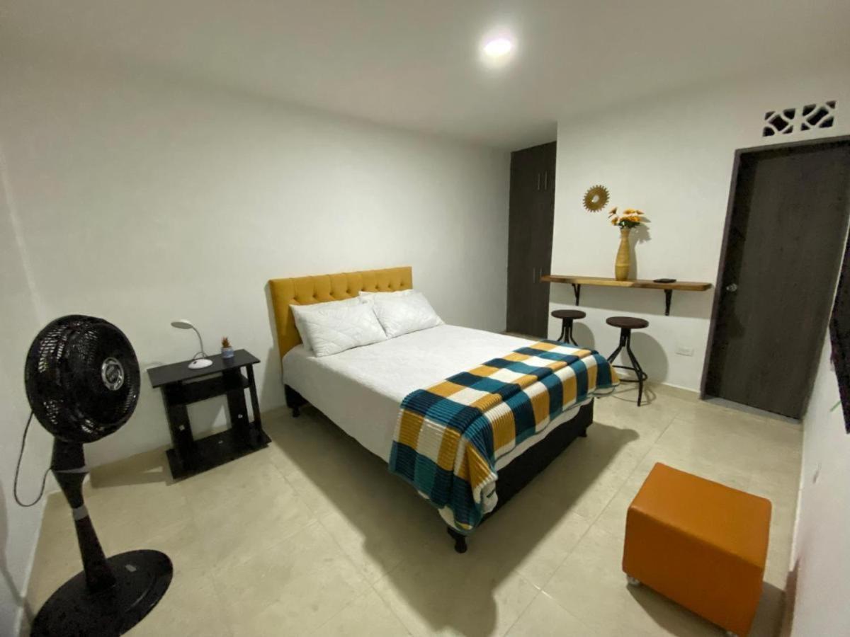 Hotel Casa Laureles *