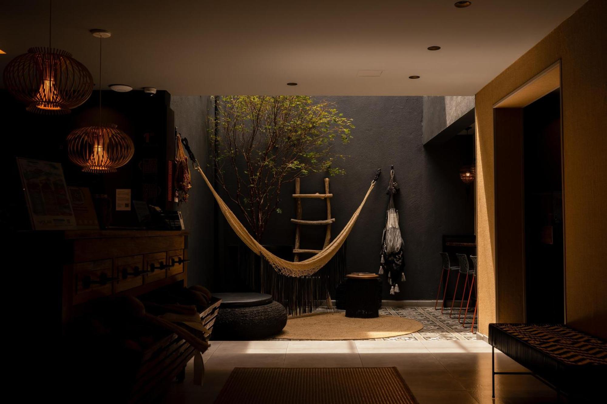 Sui Boutique Hotel
