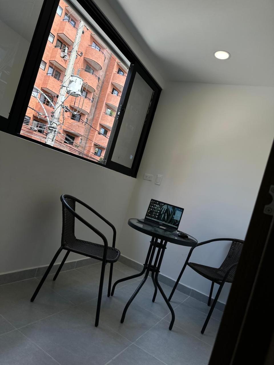 Kasa Cactus Laureles, Medellin