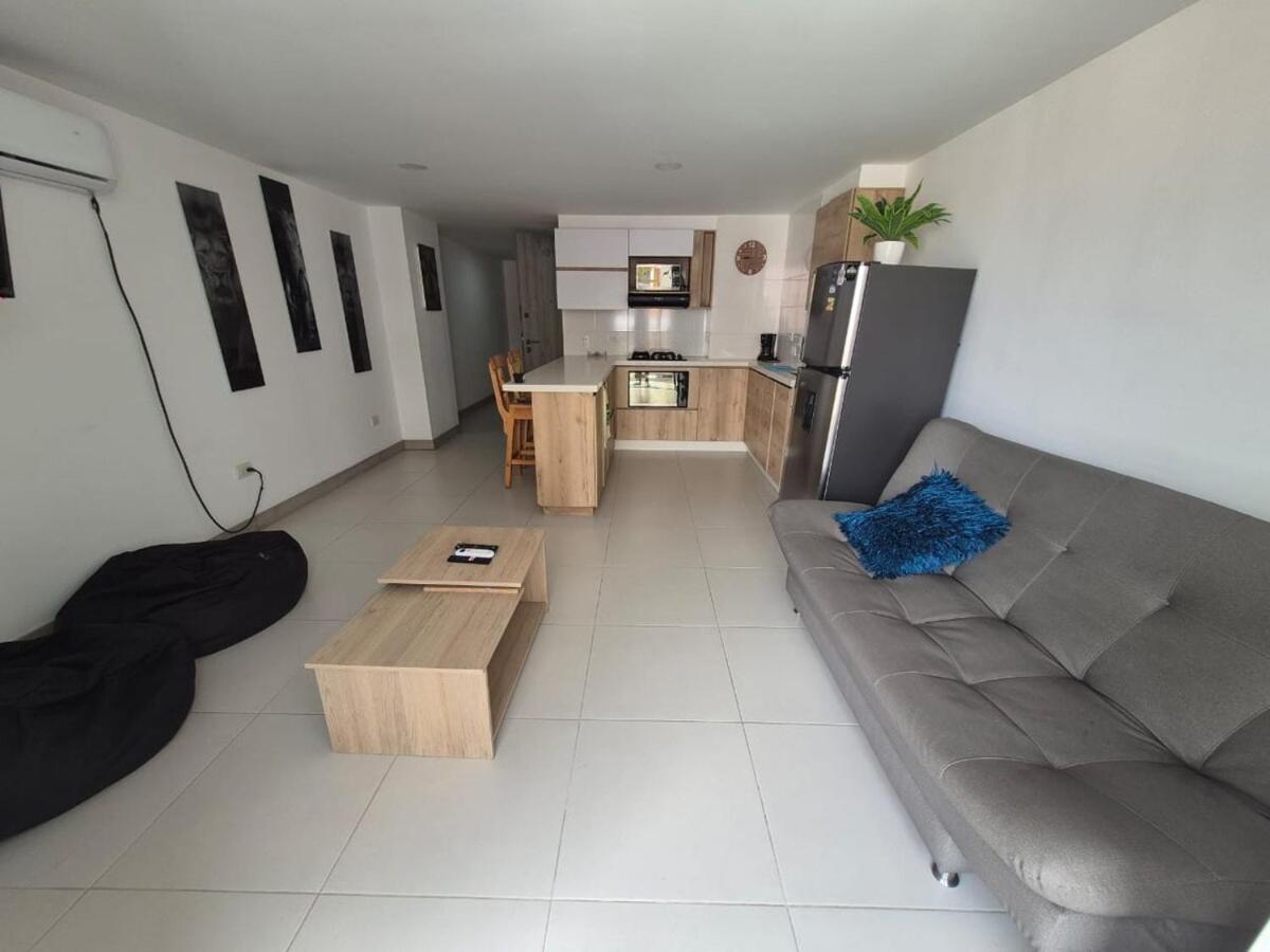 Luareles-san Joaquin-balcon Apartamento Medellín