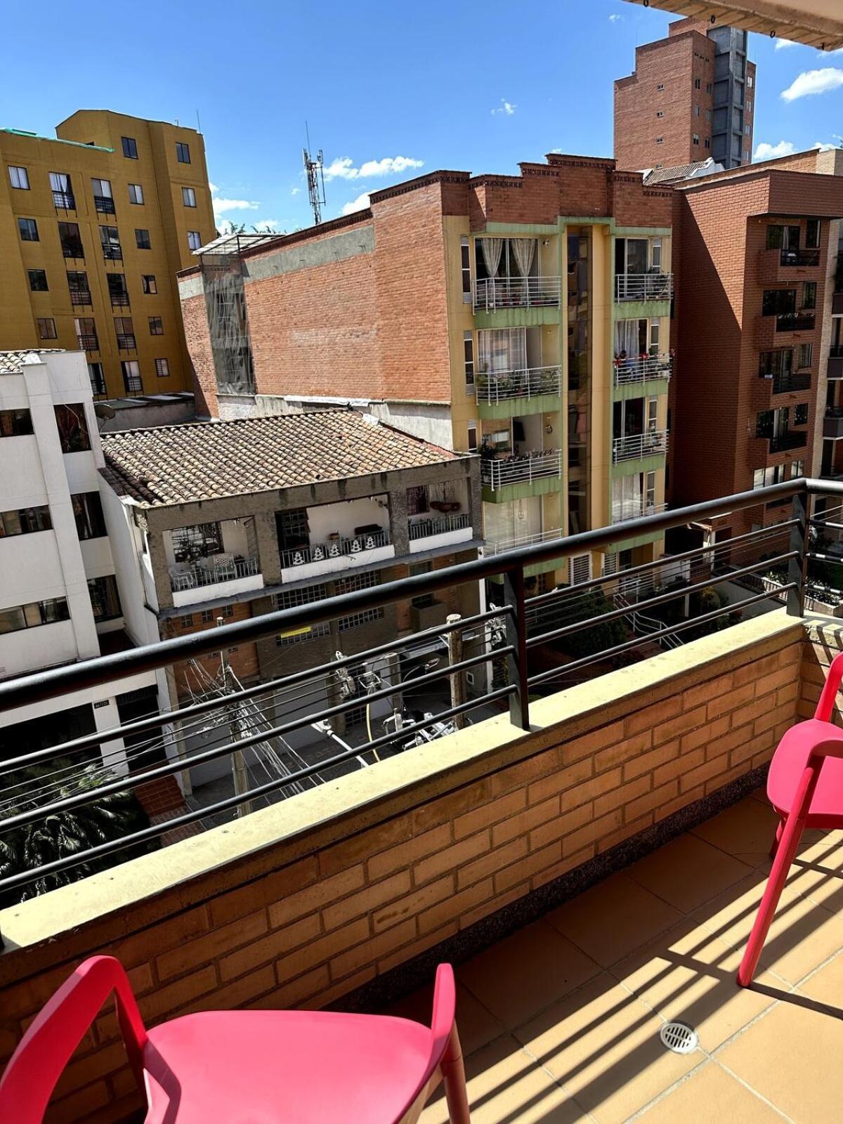 1bdr Rented In Apartamento Medellín