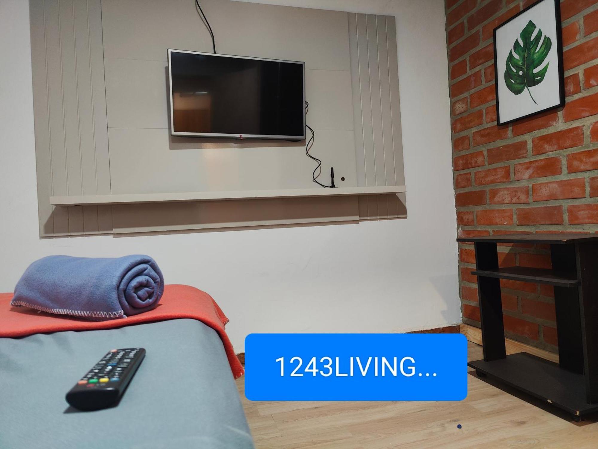 1243 Living Medellín