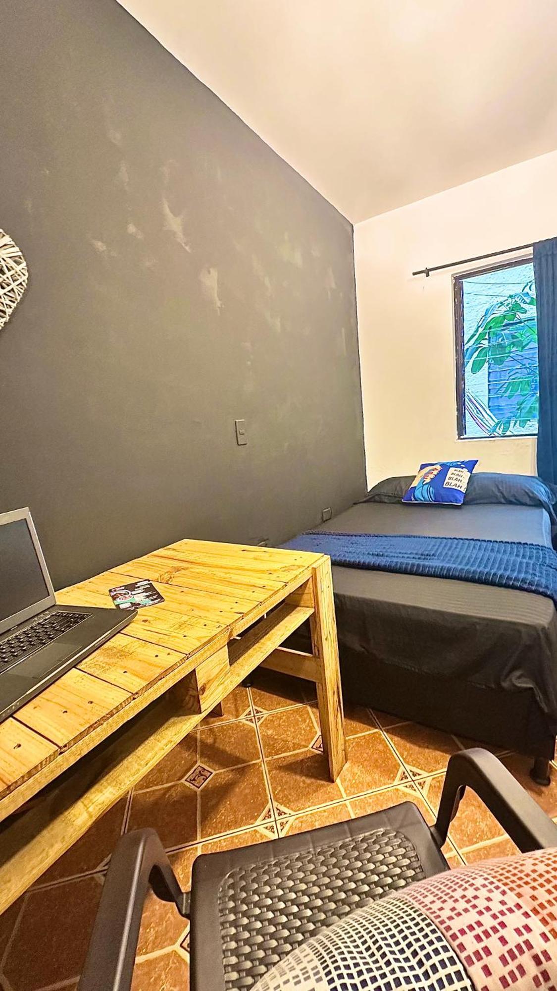Casa Egos Pop Pensión Medellín