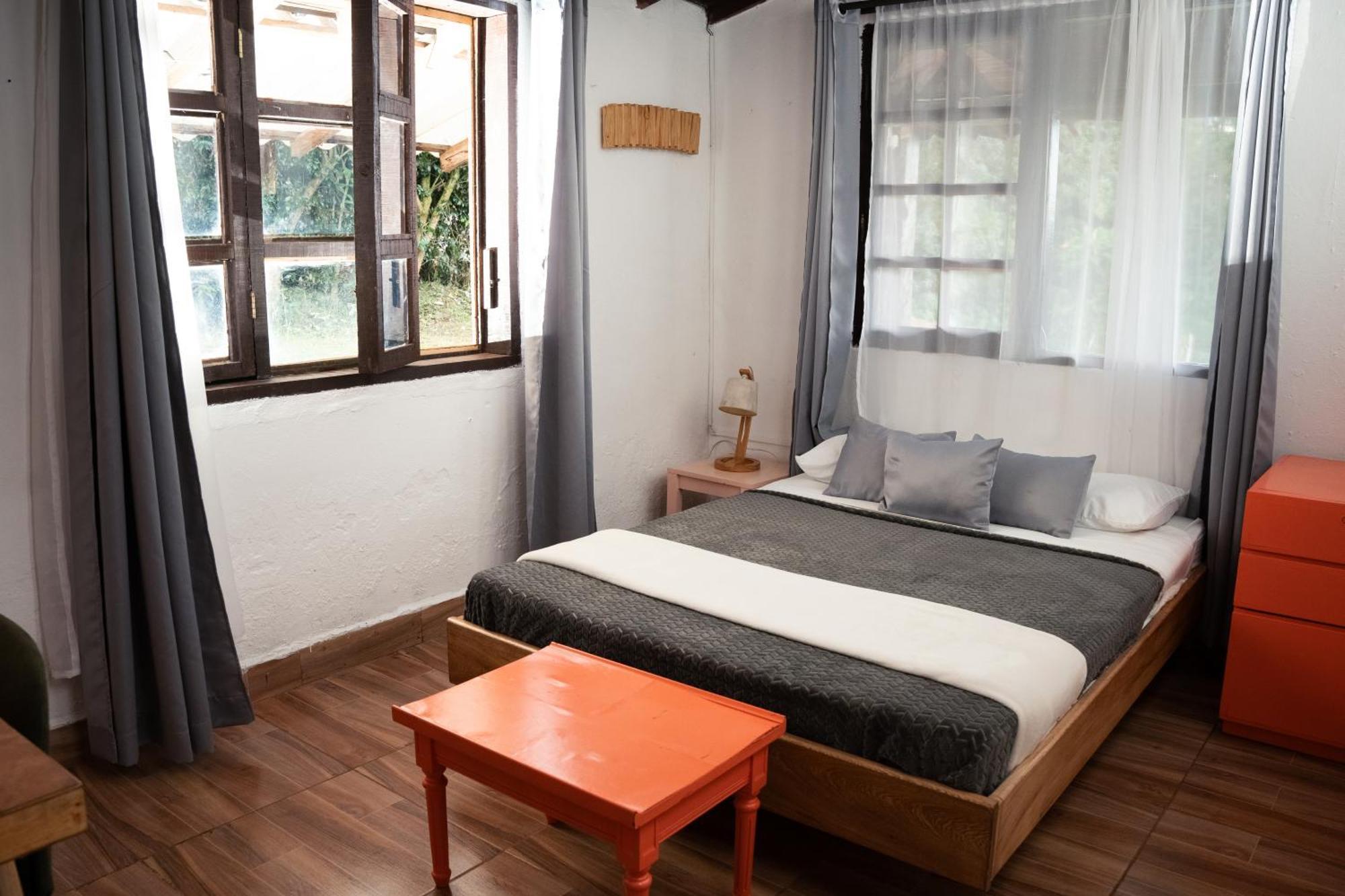 Casa Profunda - Santa Elena *