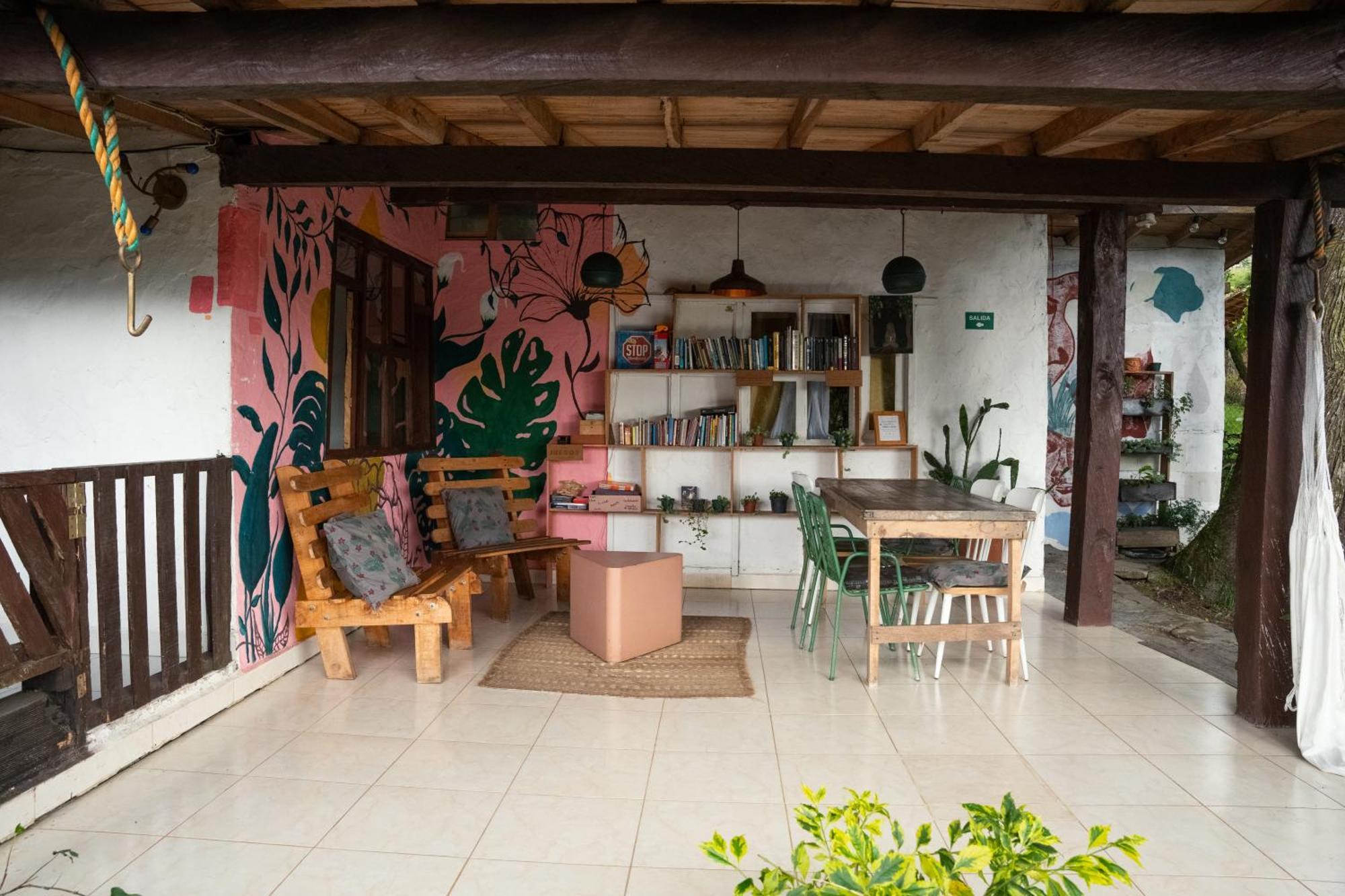 Casa Profunda - Santa Elena *