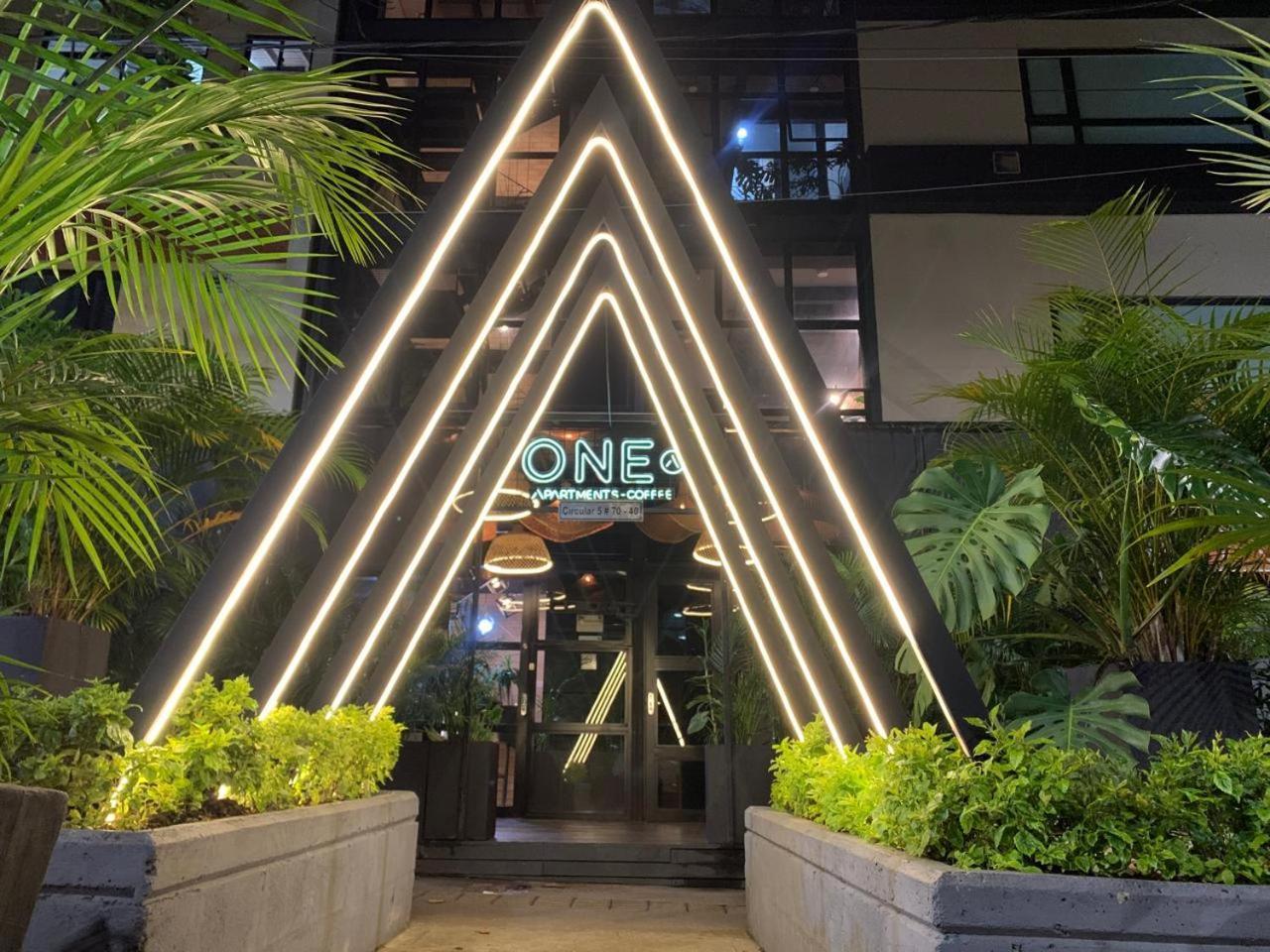 One Apartahotel Medellín