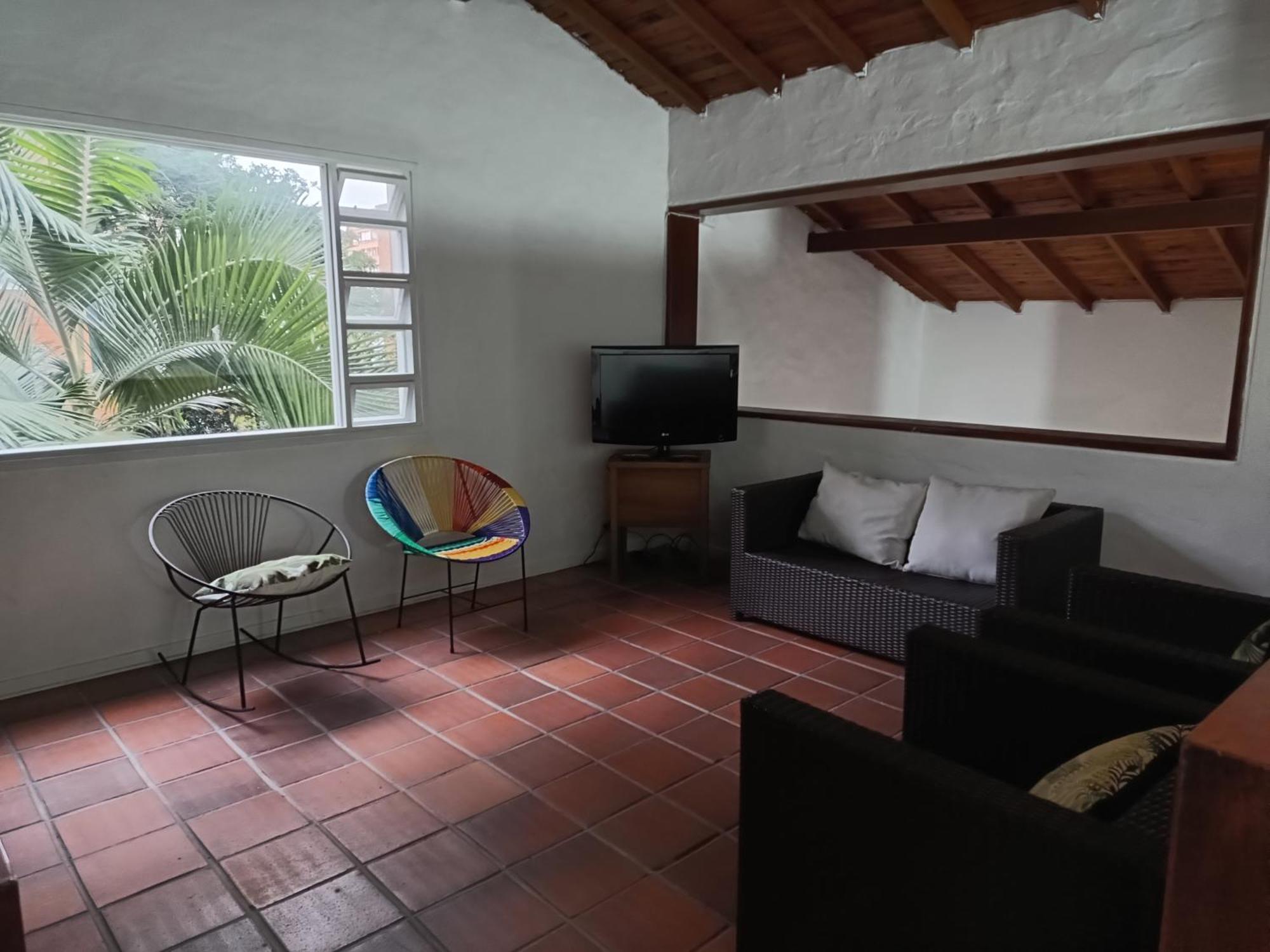 Casa De Huespedes Del Poblado Grupos Familiares O Corporativos Villa *