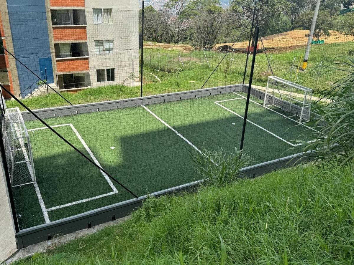 Luxury Jacuzzi Air Conditioning Fireplace And King Bed * Medellín