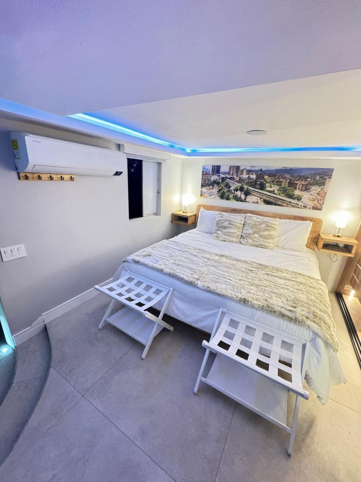 Apartamento Luxury Jacuzzi Air Conditioning Fireplace And King Bed