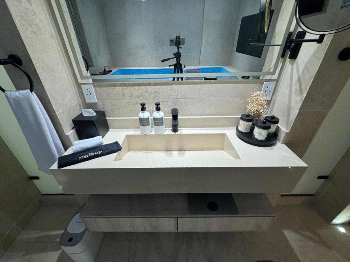 Luxury Jacuzzi Air Conditioning Fireplace And King Bed * Medellín