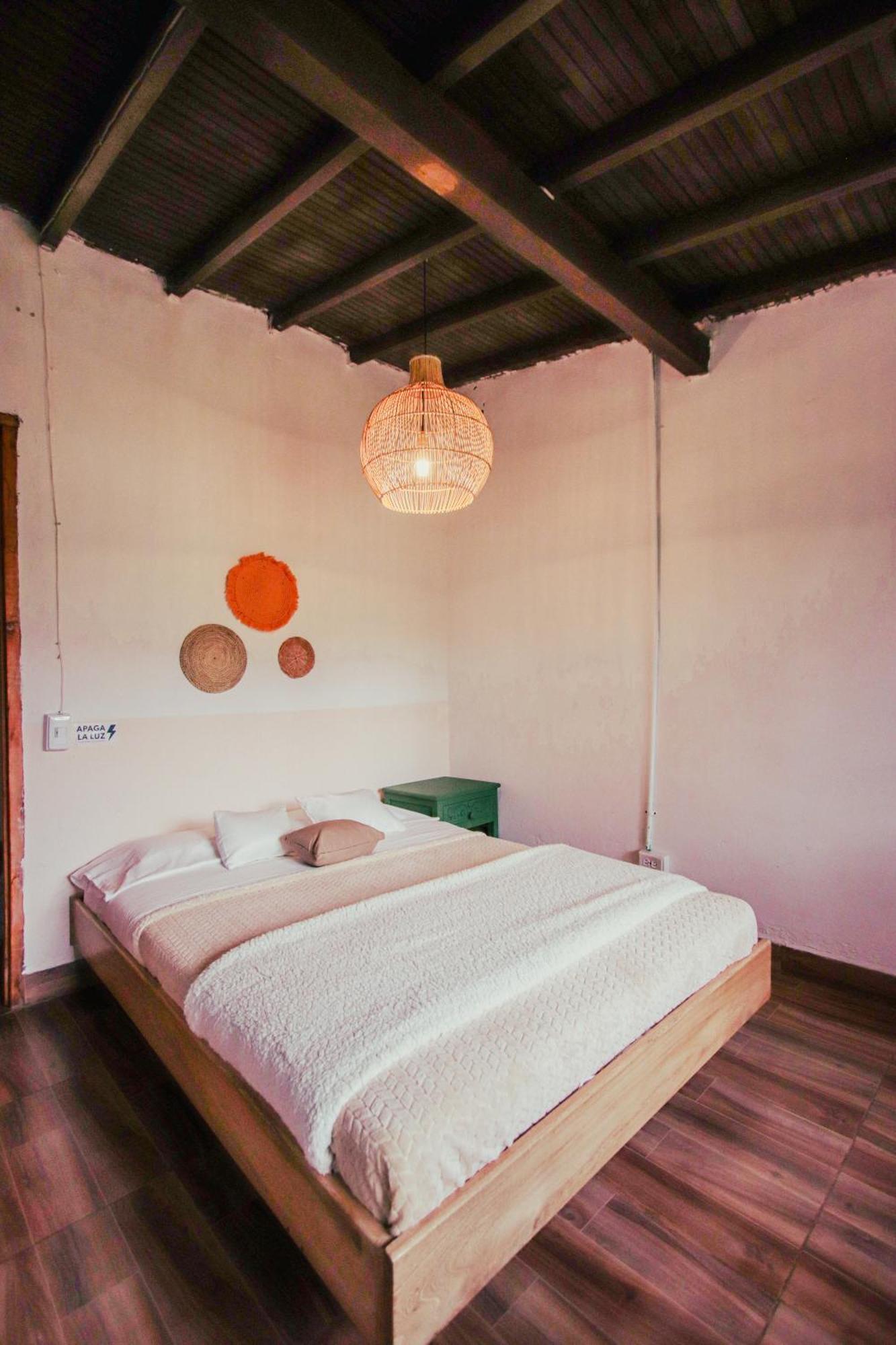 Casa Profunda - Santa Elena