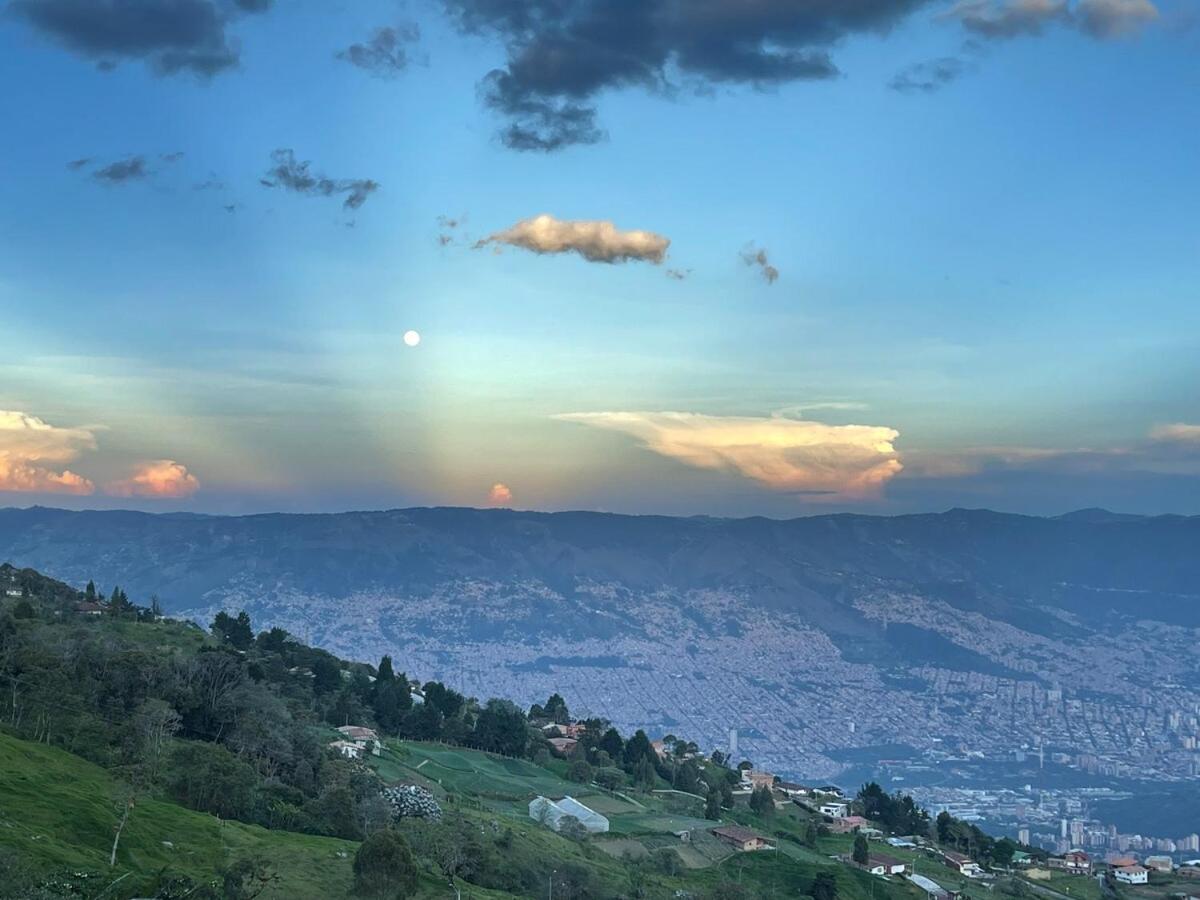 Lp La Pergola, Naturaleza Con Lujo Y Increible Vista A Todo Villa Medellín