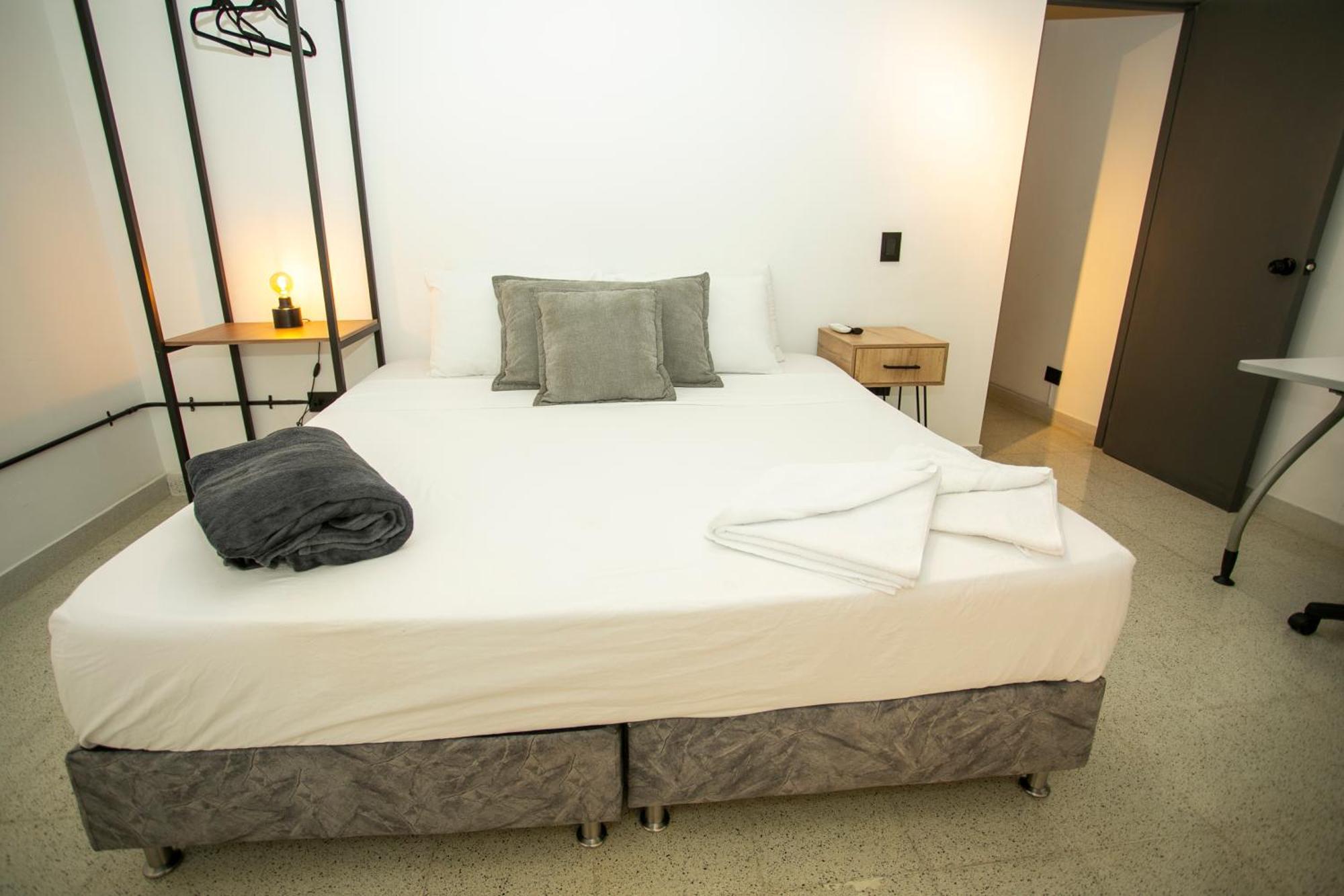 Lorel Spring Luxury Cozy And Relaxing 5br-ac-wifi-jacuzzi-ac-laundry Сasa de vacaciones