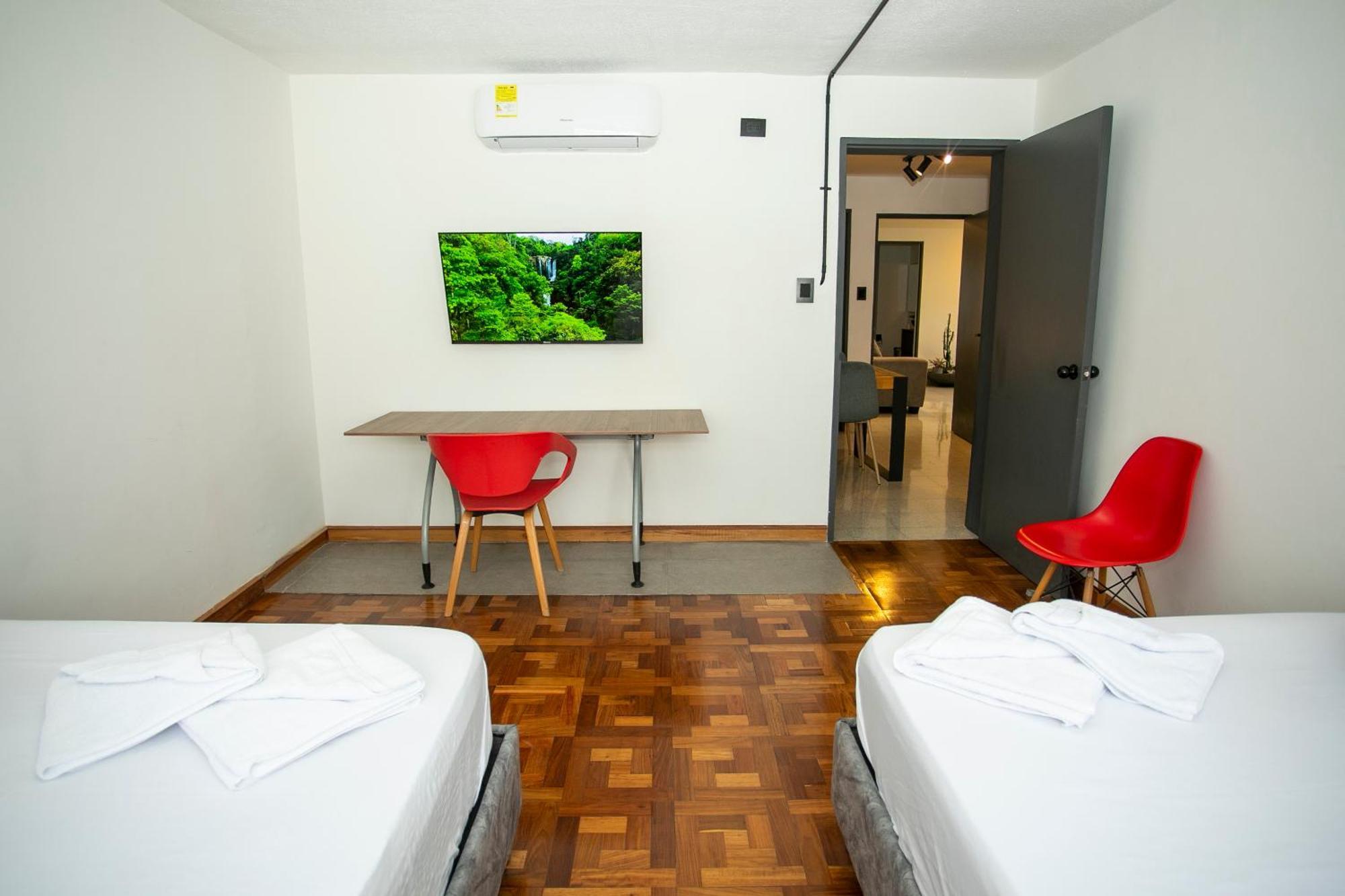 Сasa de vacaciones Lorel Spring Luxury Cozy And Relaxing 5br-ac-wifi-jacuzzi-ac-laundry