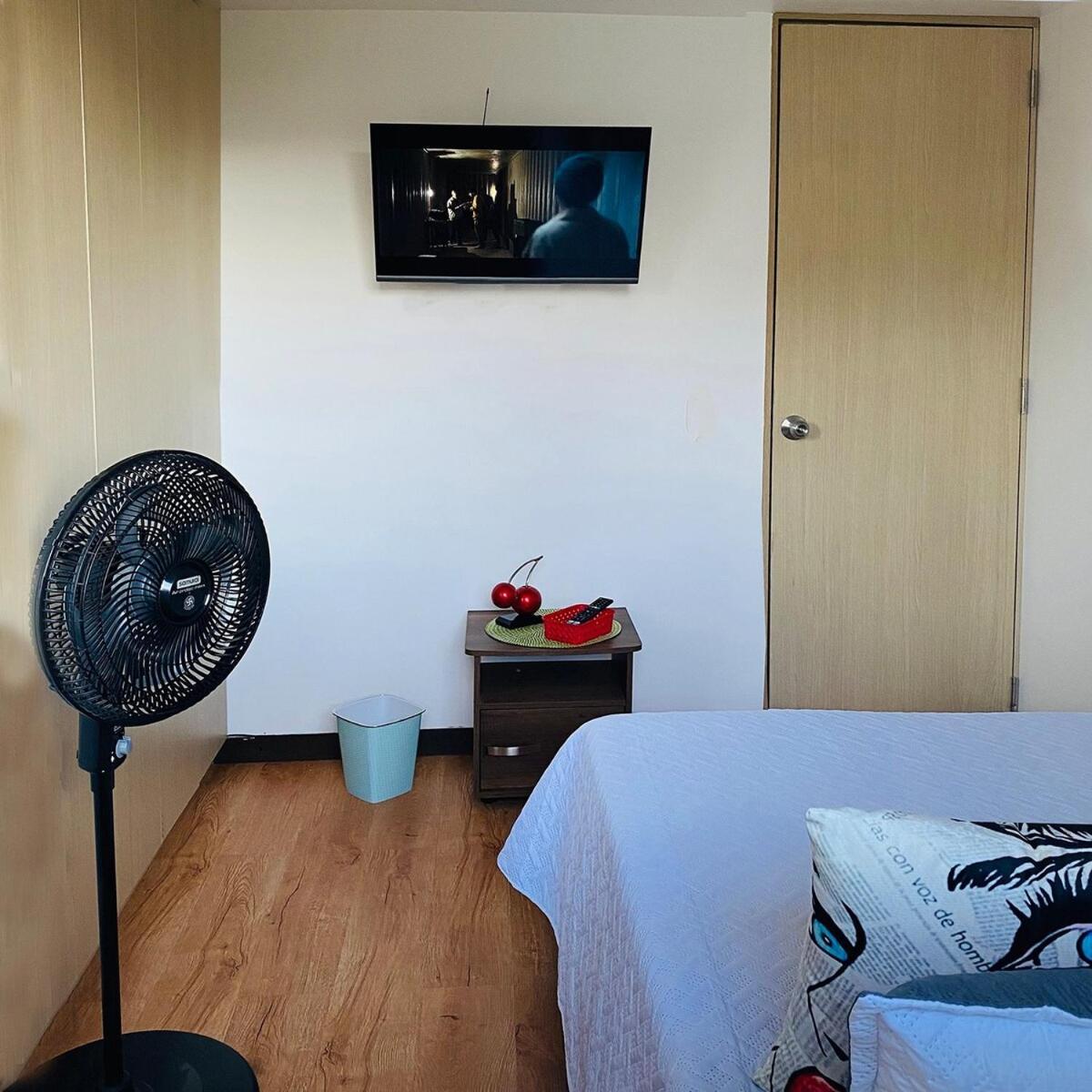 Tu Hogar Temporal En Medellin, Moderno, Comodo, Bien Ubicado Y Wifi 400 Medellín