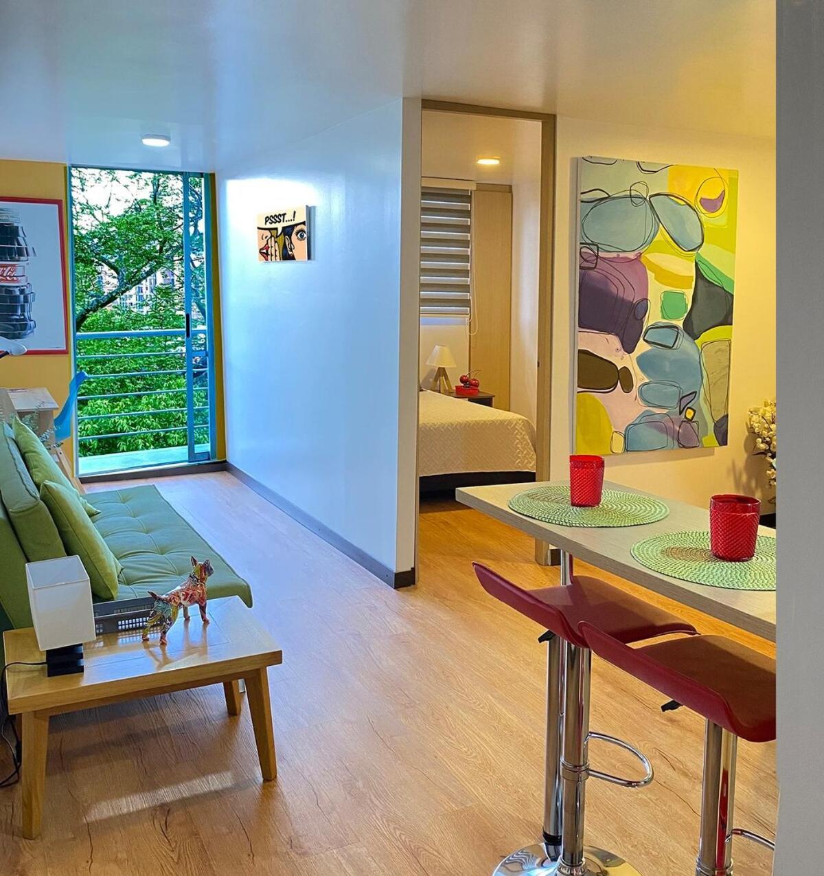 Tu Hogar Temporal En Medellin, Moderno, Comodo, Bien Ubicado Y Wifi 400 Apartamento