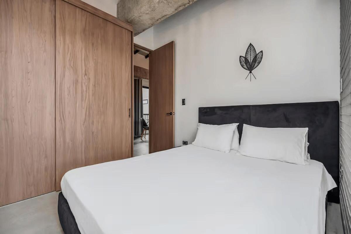 Poblado, 5 Min To San Lucas Plaza, Free Parking 315 Medellín