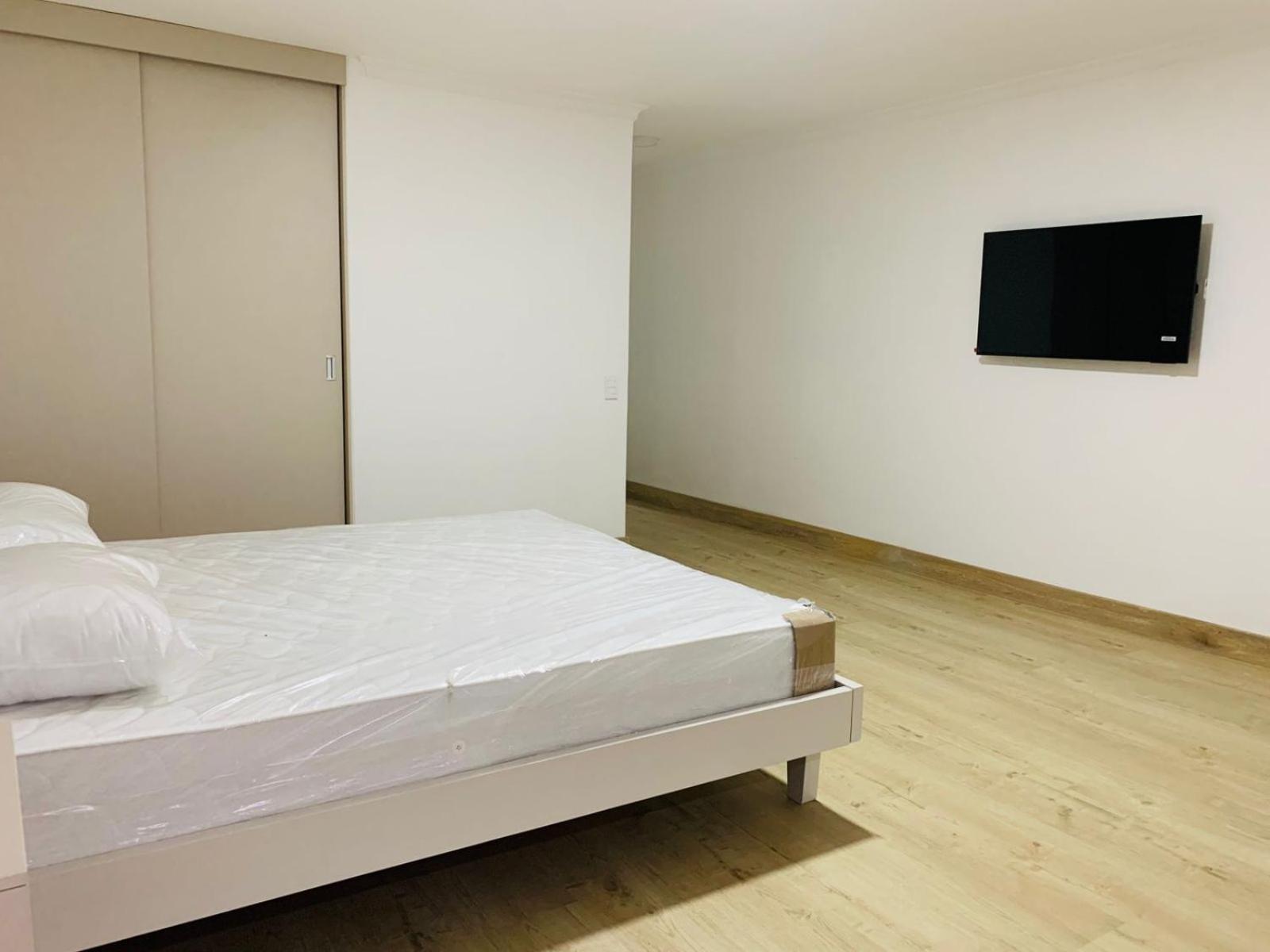 Twin Damasco Apartment